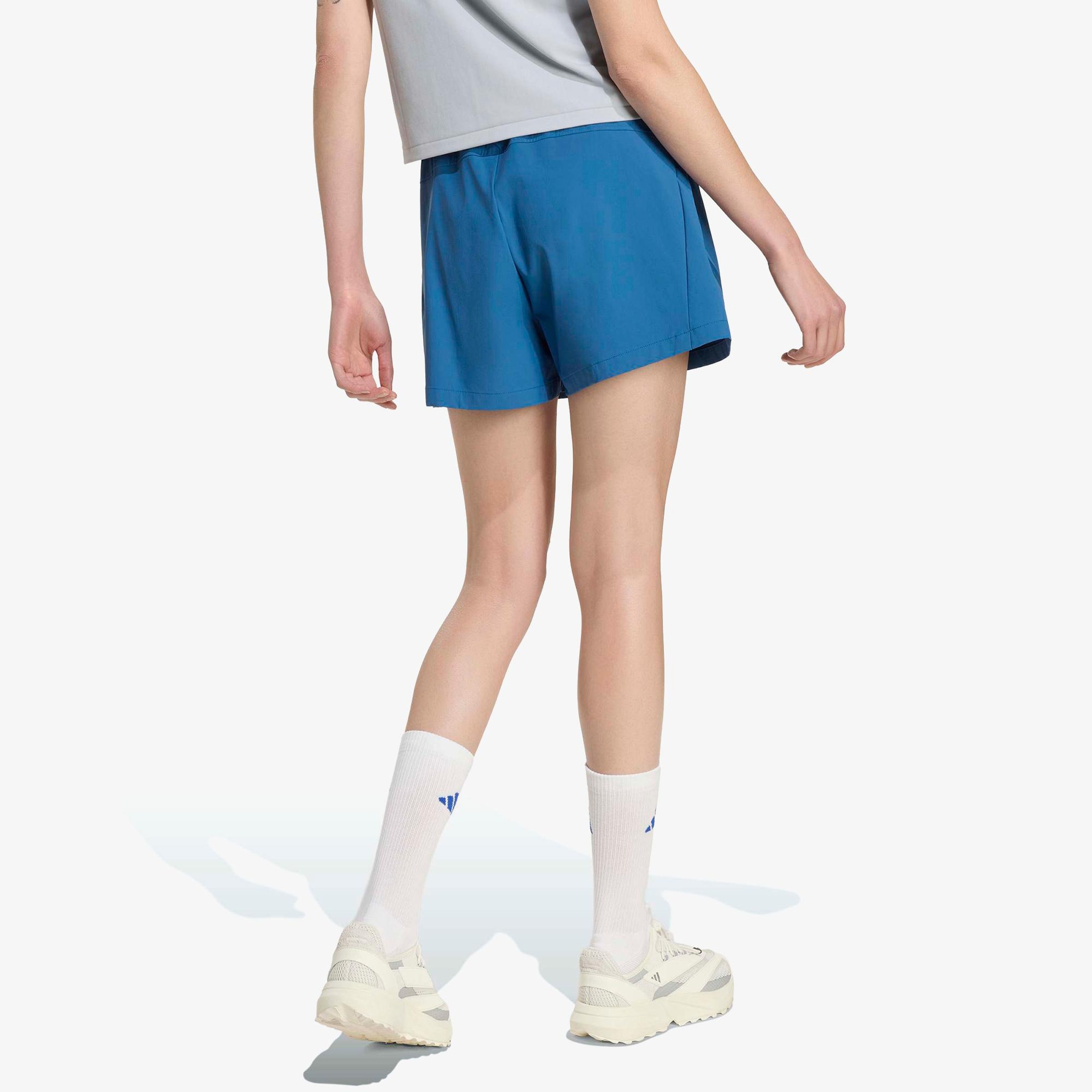 adidas Z.N.E. Kadın Mavi Sweatshirt