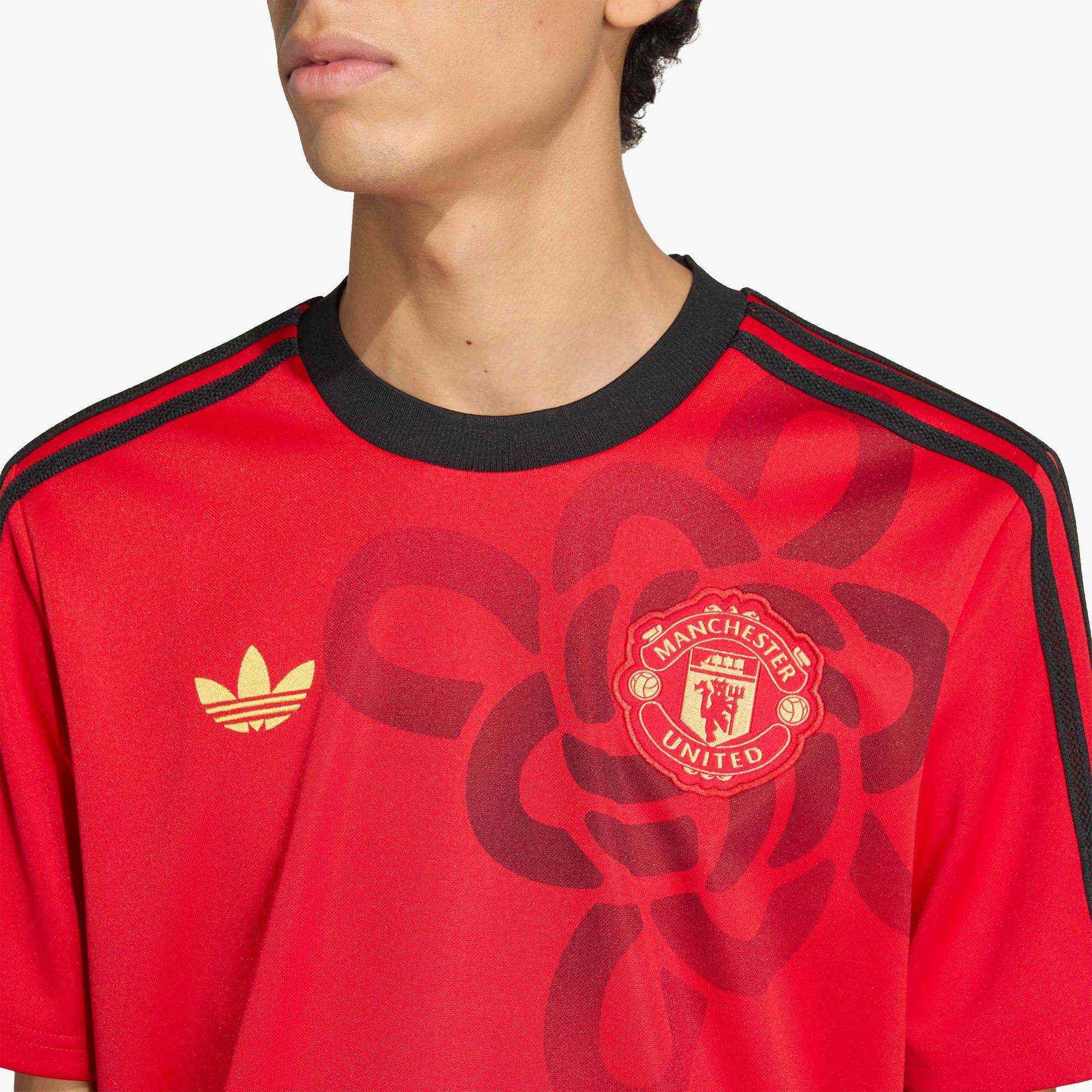 adidas Manchester United Cultural Story Erkek Kırmızı Forma