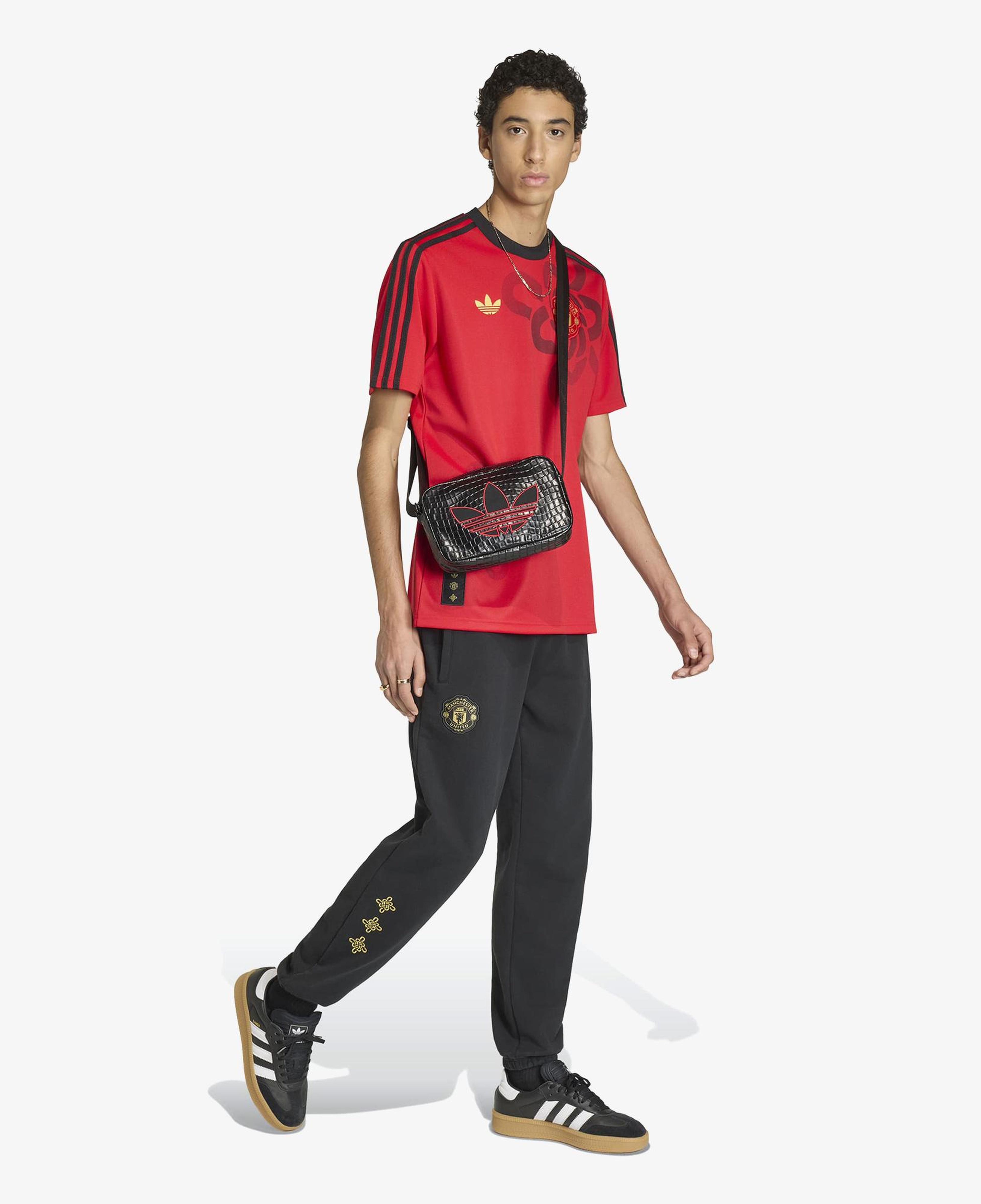adidas Manchester United Cultural Story Erkek Kırmızı Forma