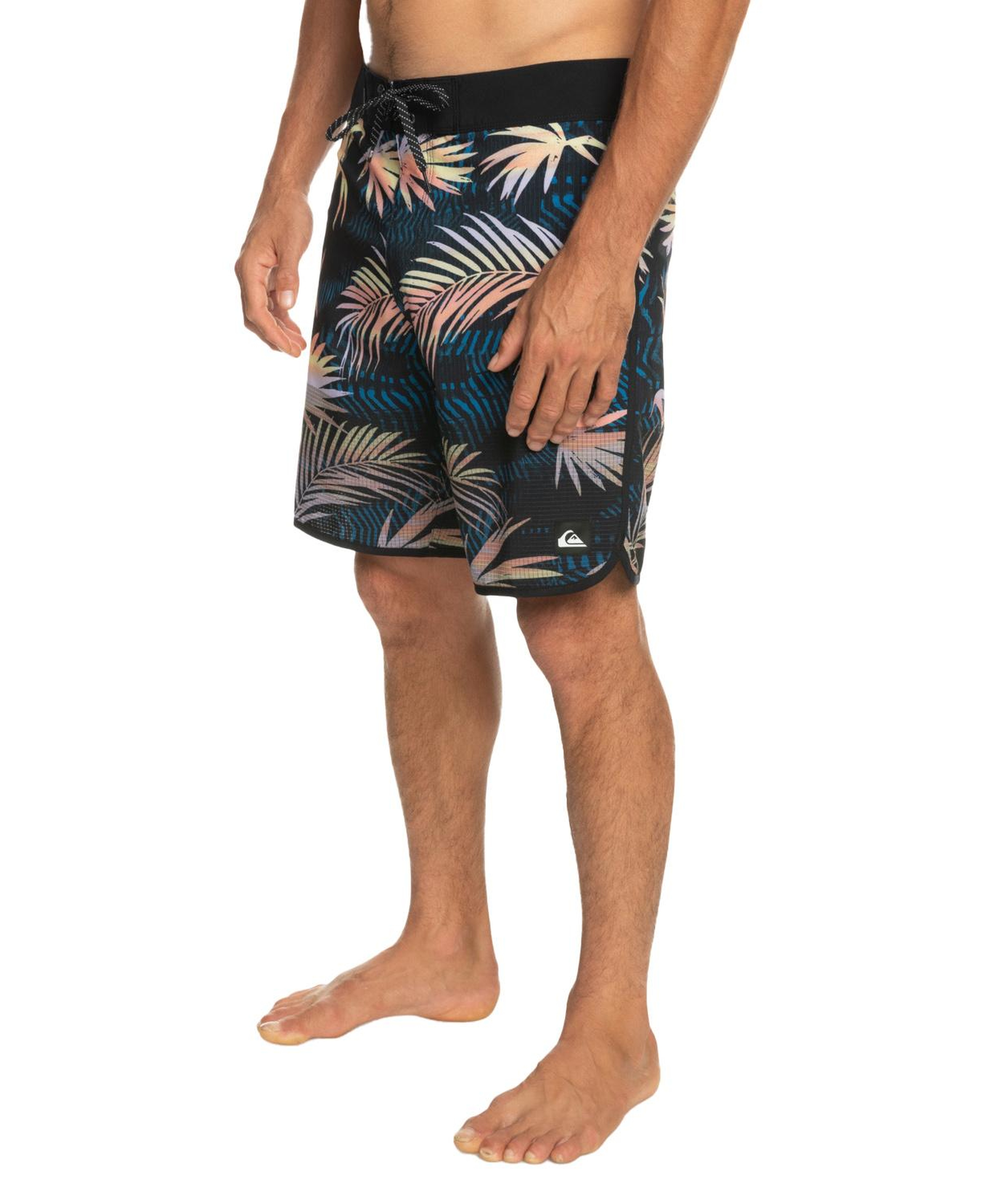 Quiksilver Highlite Scallop 19 Erkek Astarsız Boardshort
