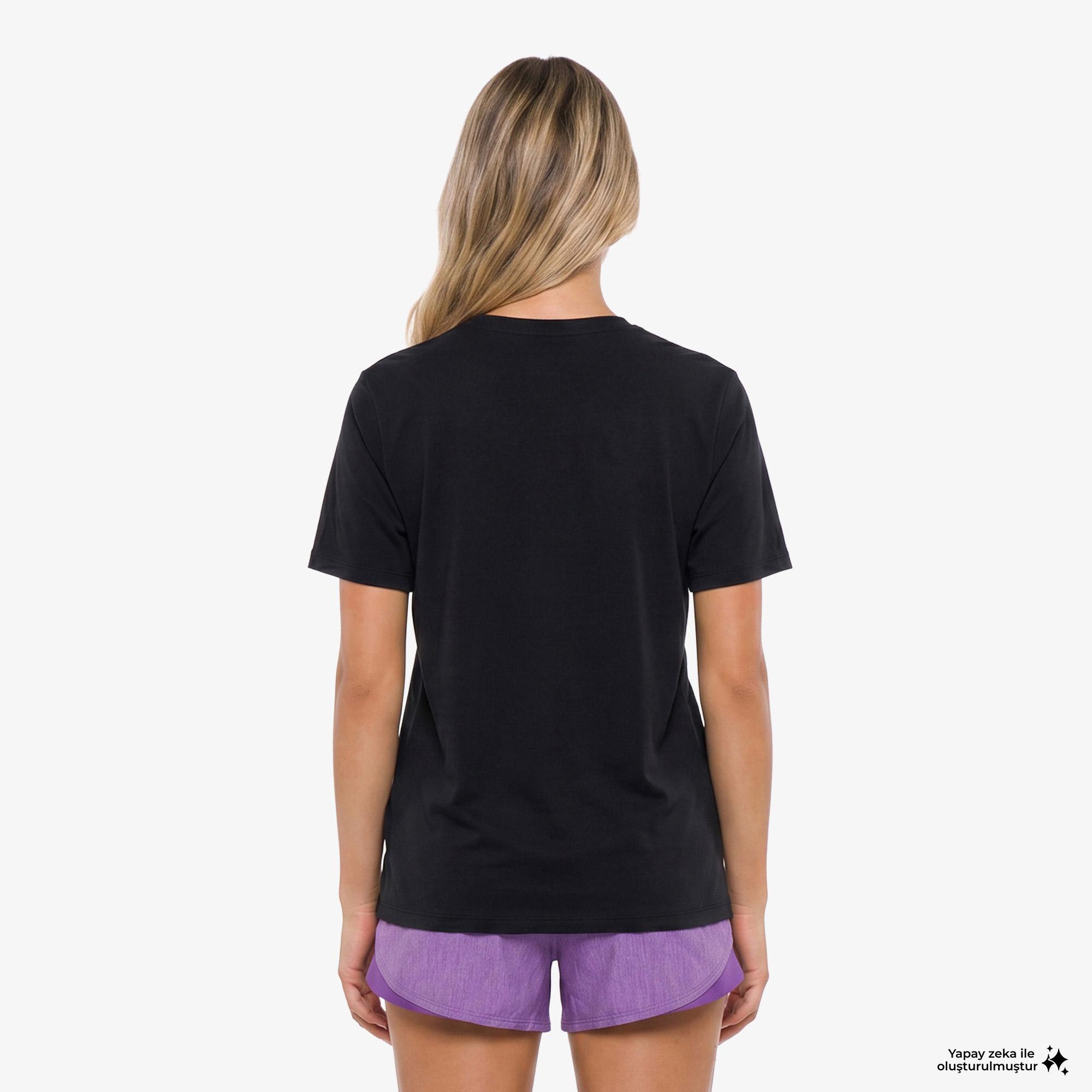 Under Armour Campus Oversize Ss Kadın Siyah T-Shirt