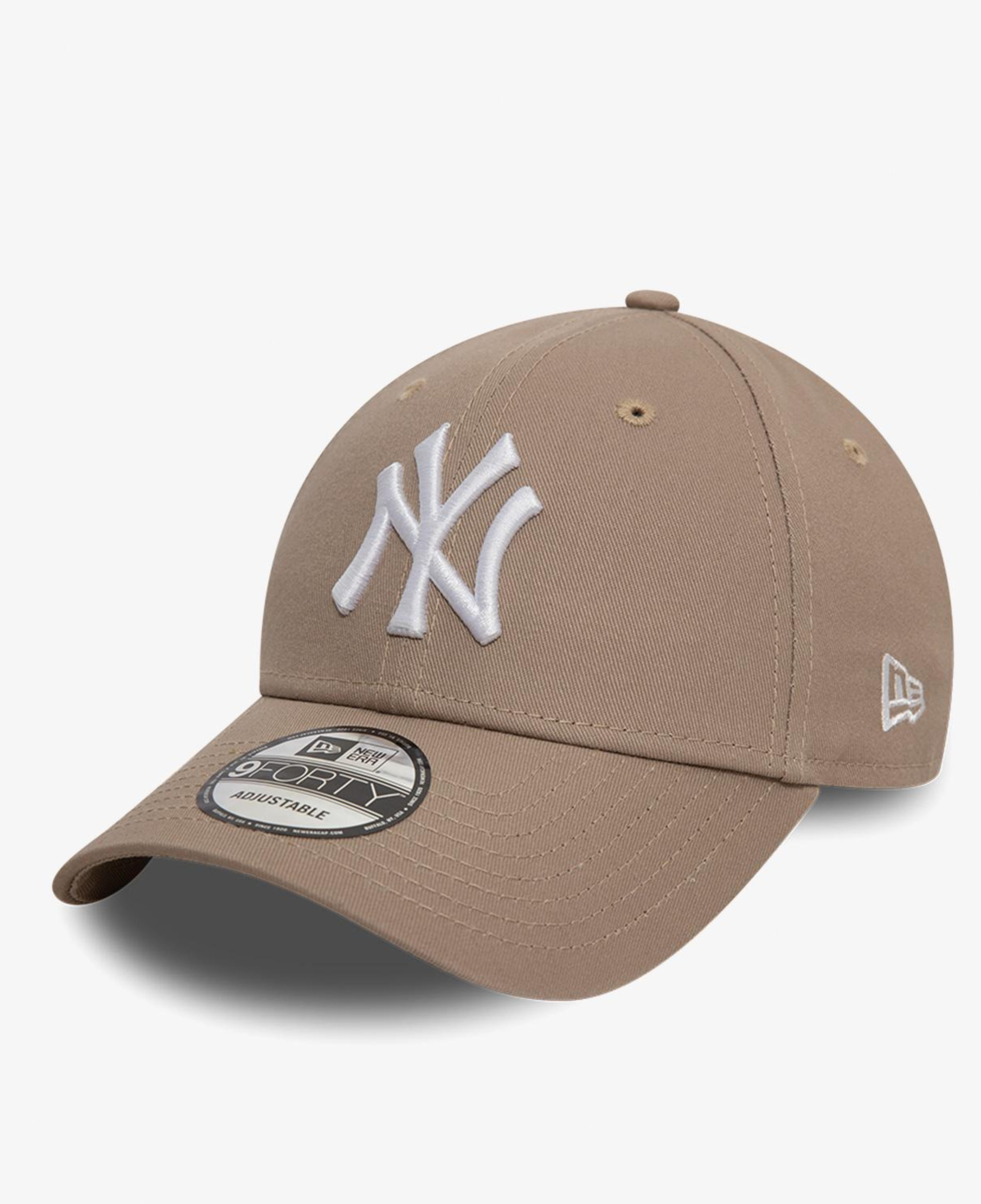 New Era League Essential New York Yankees 9FORTY Kadın Krem Şapka