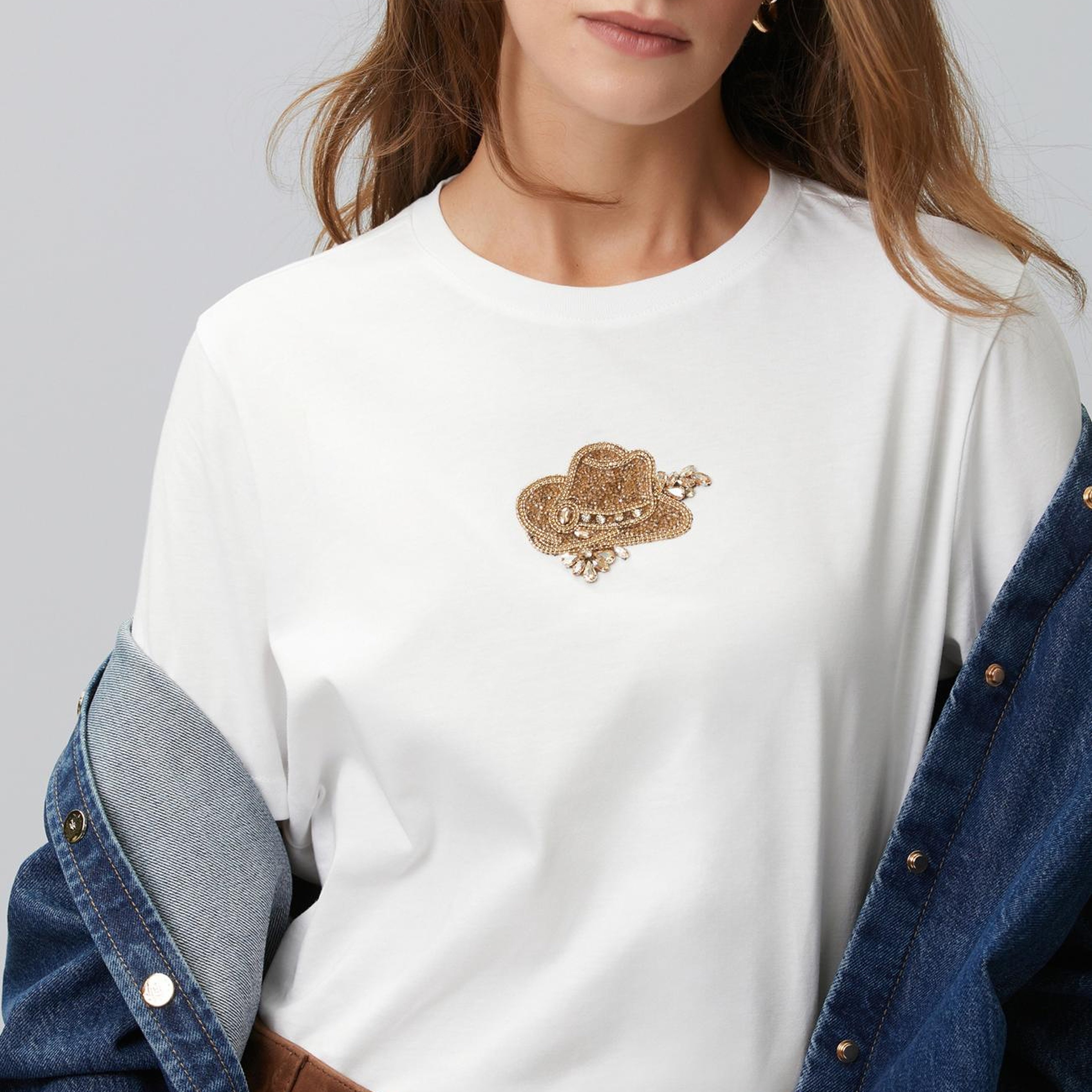 Network Kadın Kırık Beyaz Aplike Aksesuarlı T-shirt