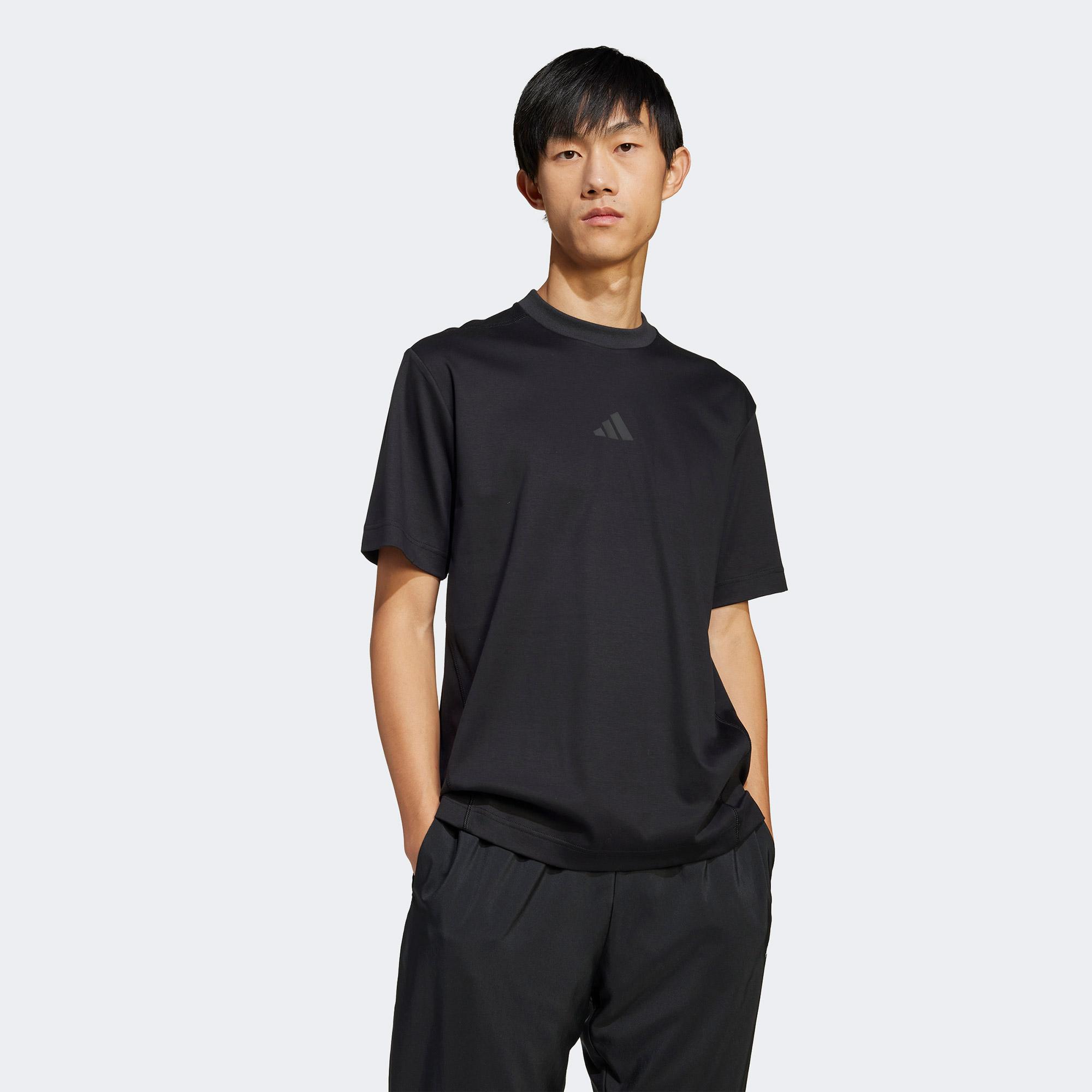 adidas City Escape Erkek Siyah T-Shirt