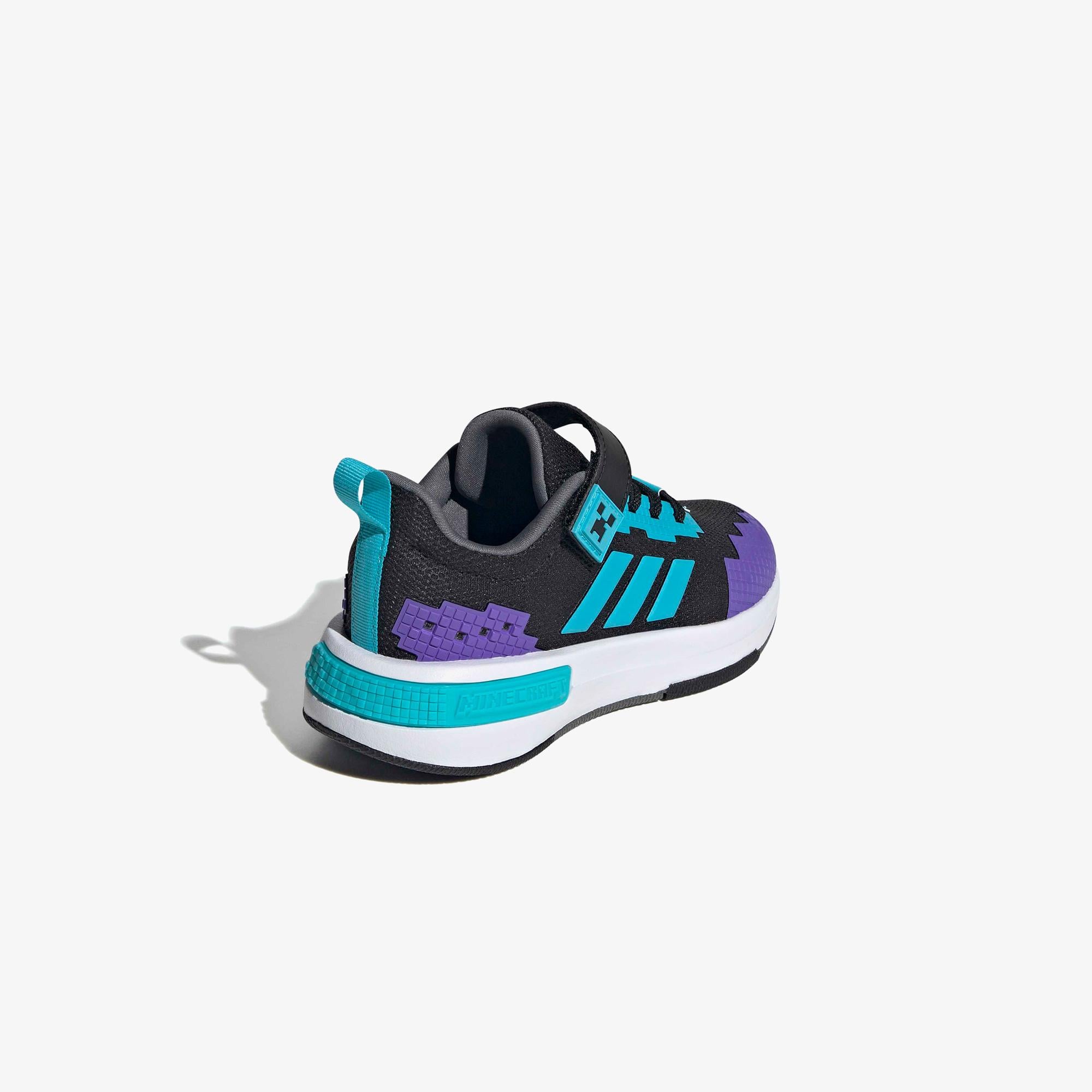 adidas Minecraft Pro El Çocuk Siyah Spor Ayakkabı