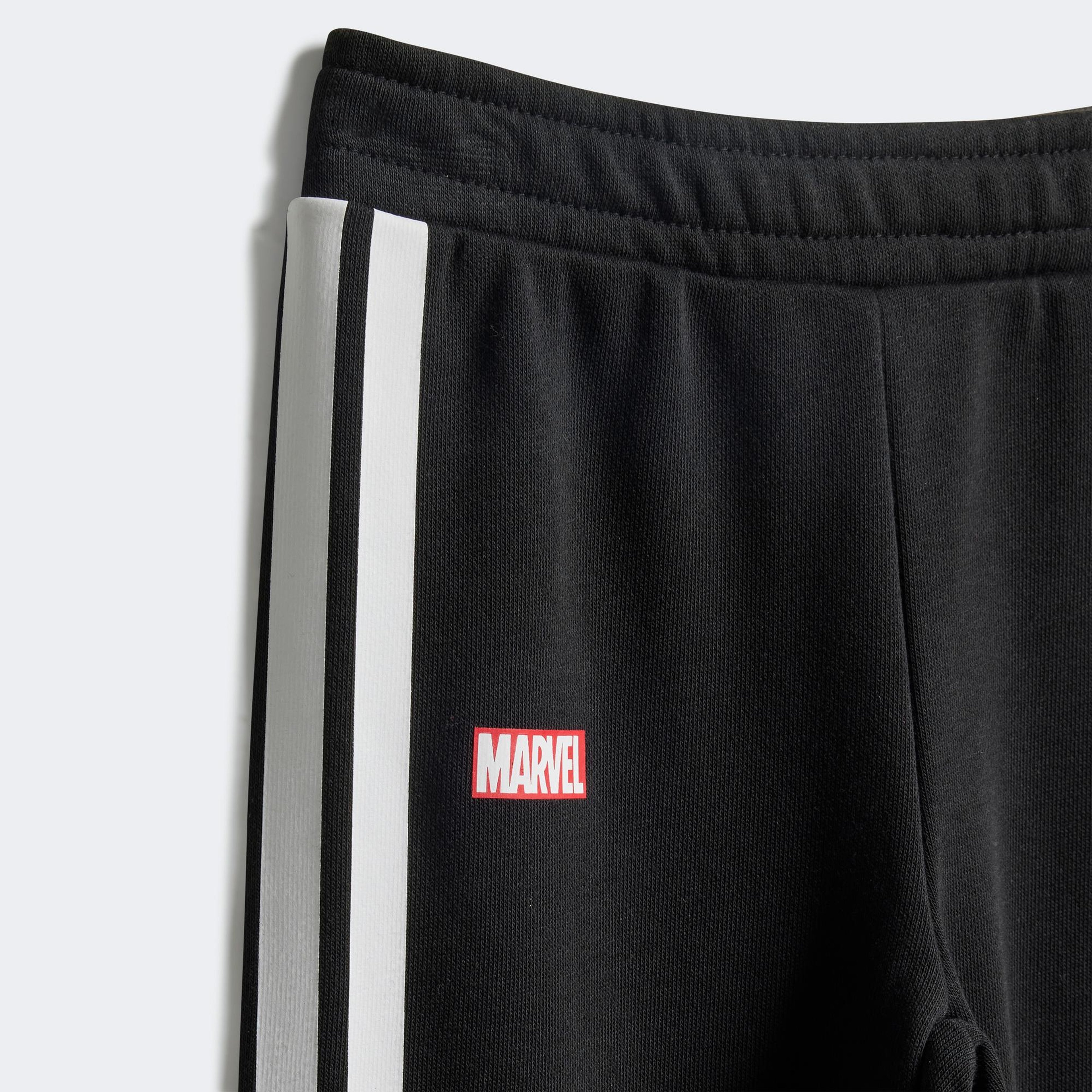 adidas Marvel Spiderman Bebek Kırmızı Eşofman Takımı