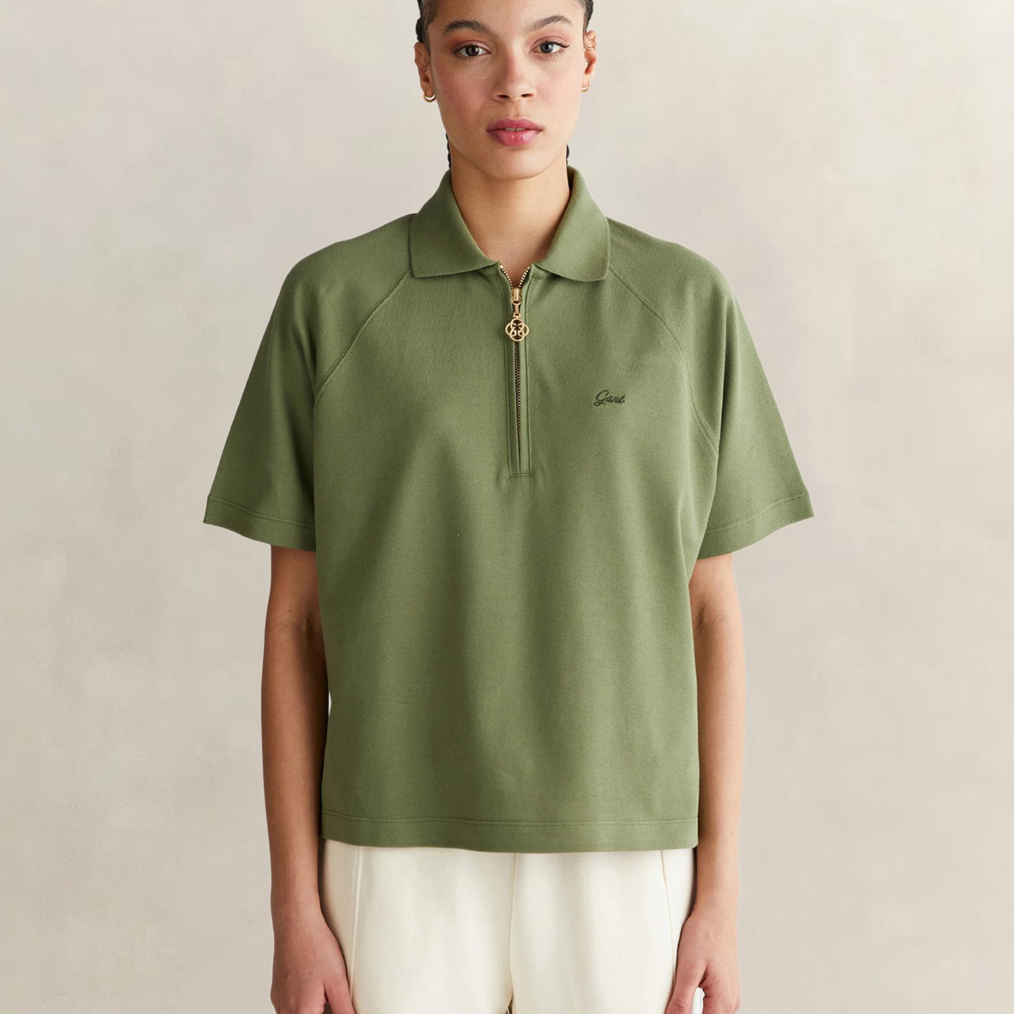 GANT Kadın Yeşil Regular Fit Yarım Fermuarlı Polo Yaka T-Shirt
