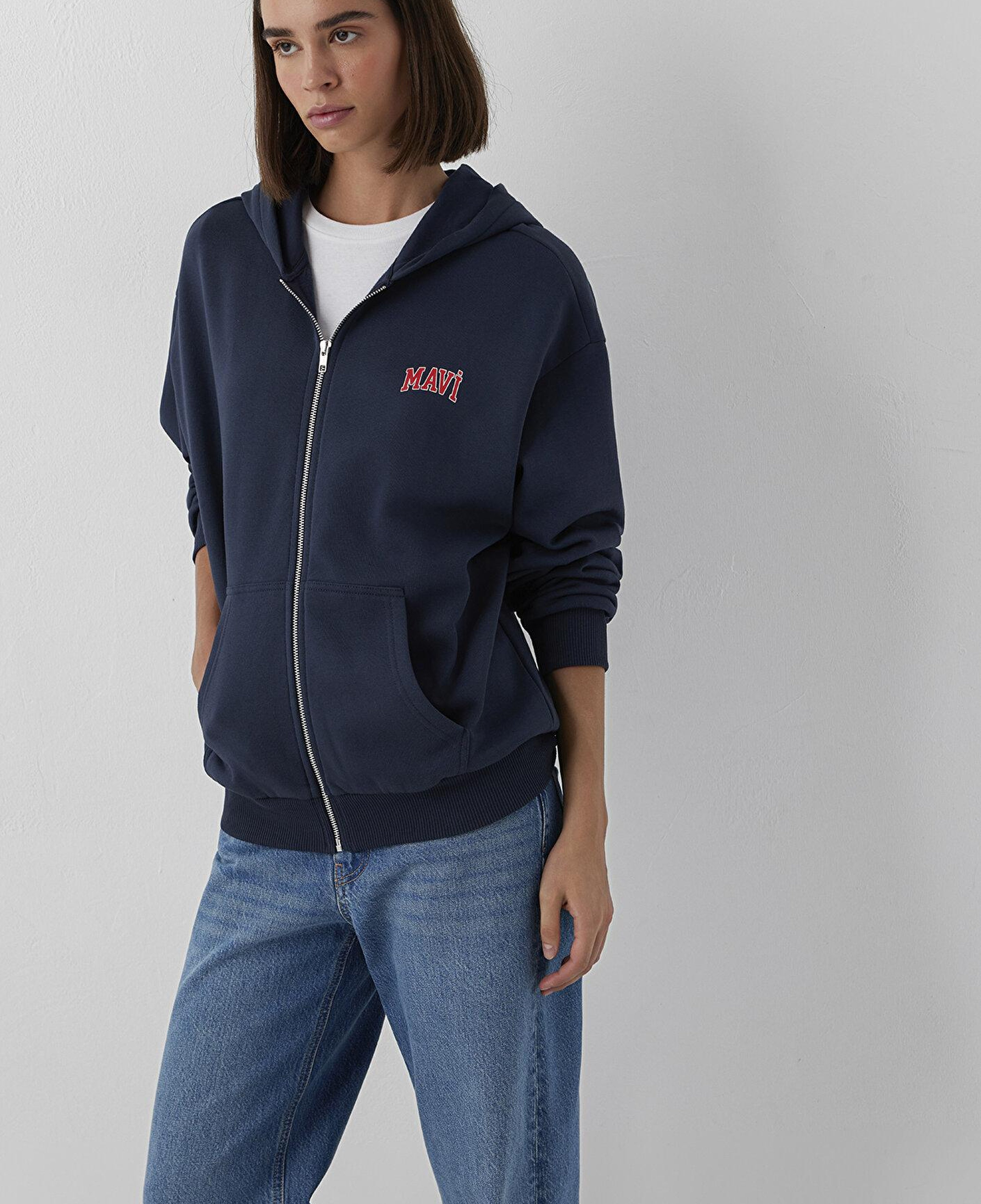 Mavi Kapüşonlu Lacivert Sweatshirt 1S10178-70490
