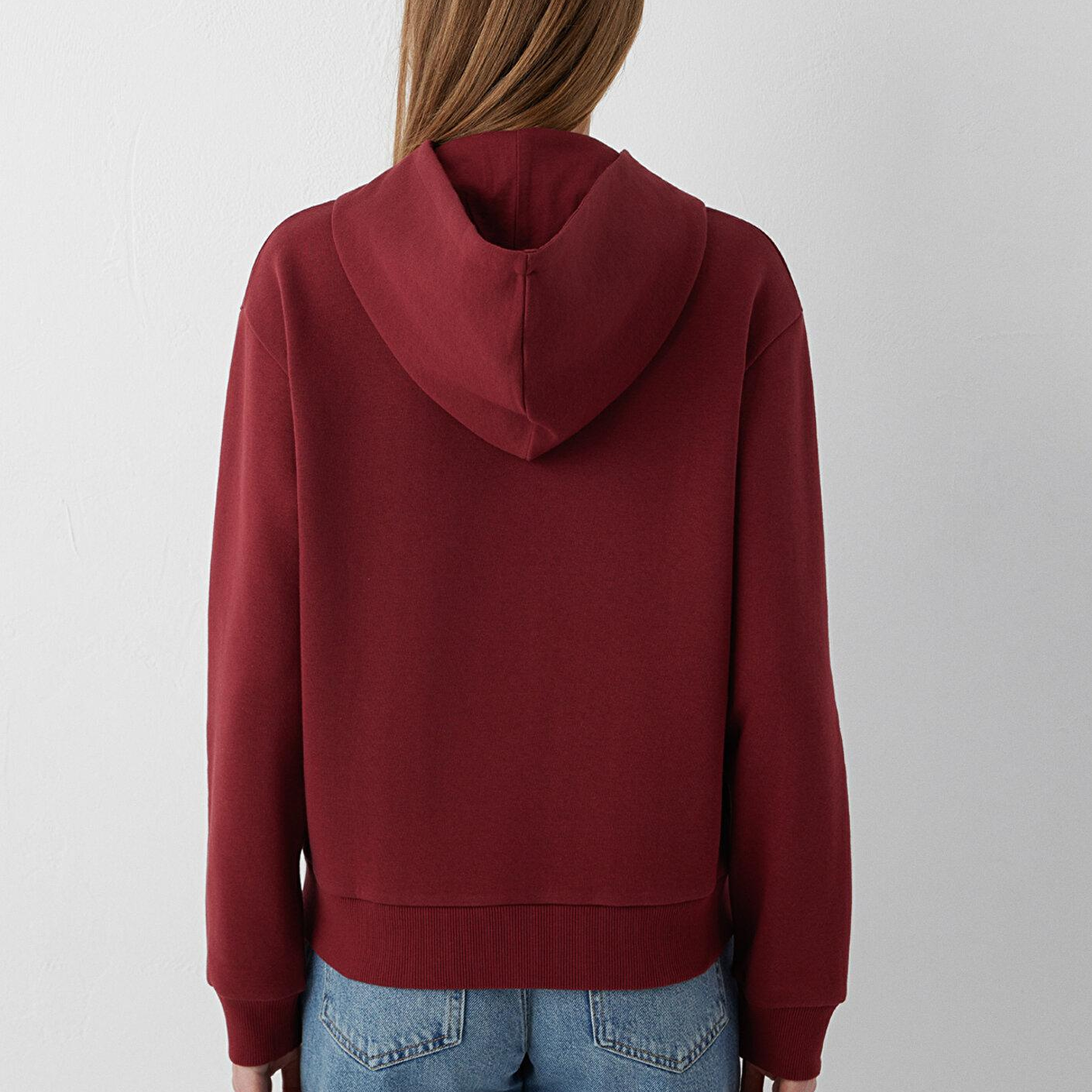 Mavi Kapüşonlu Kırmızı Sweatshirt 167299-85347