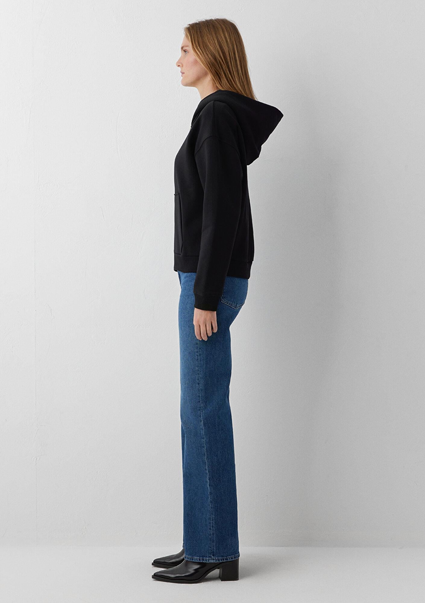 Mavi Kapüşonlu Siyah Basic Sweatshirt 1S10570-900