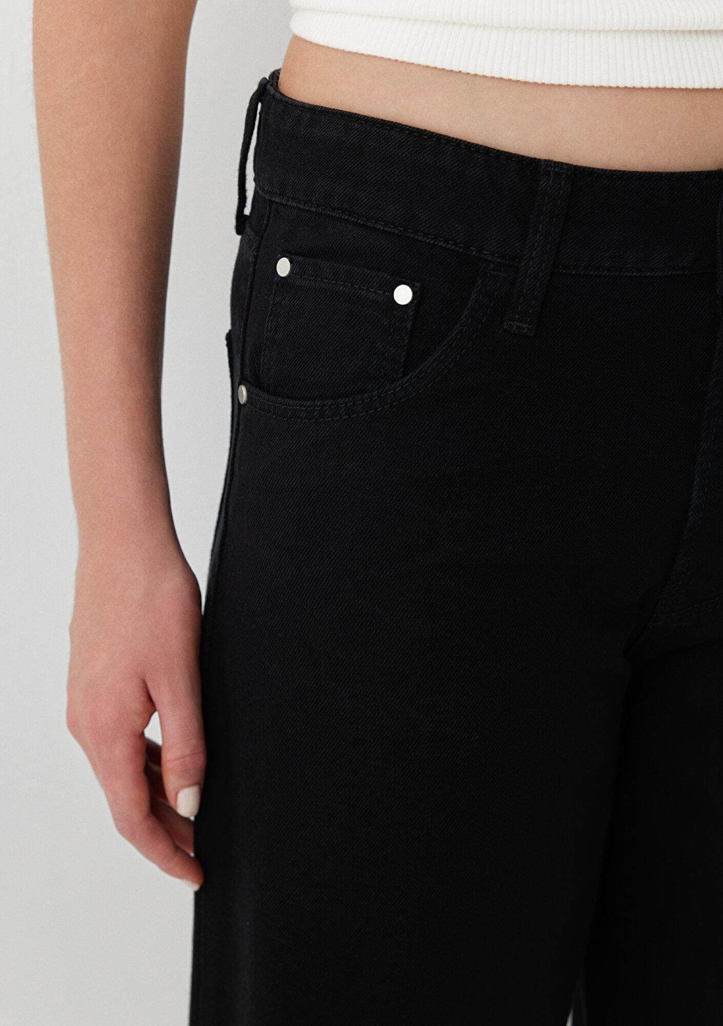Mavi Leila Premium Blue Siyah Jean Pantolon 1010600-A6843
