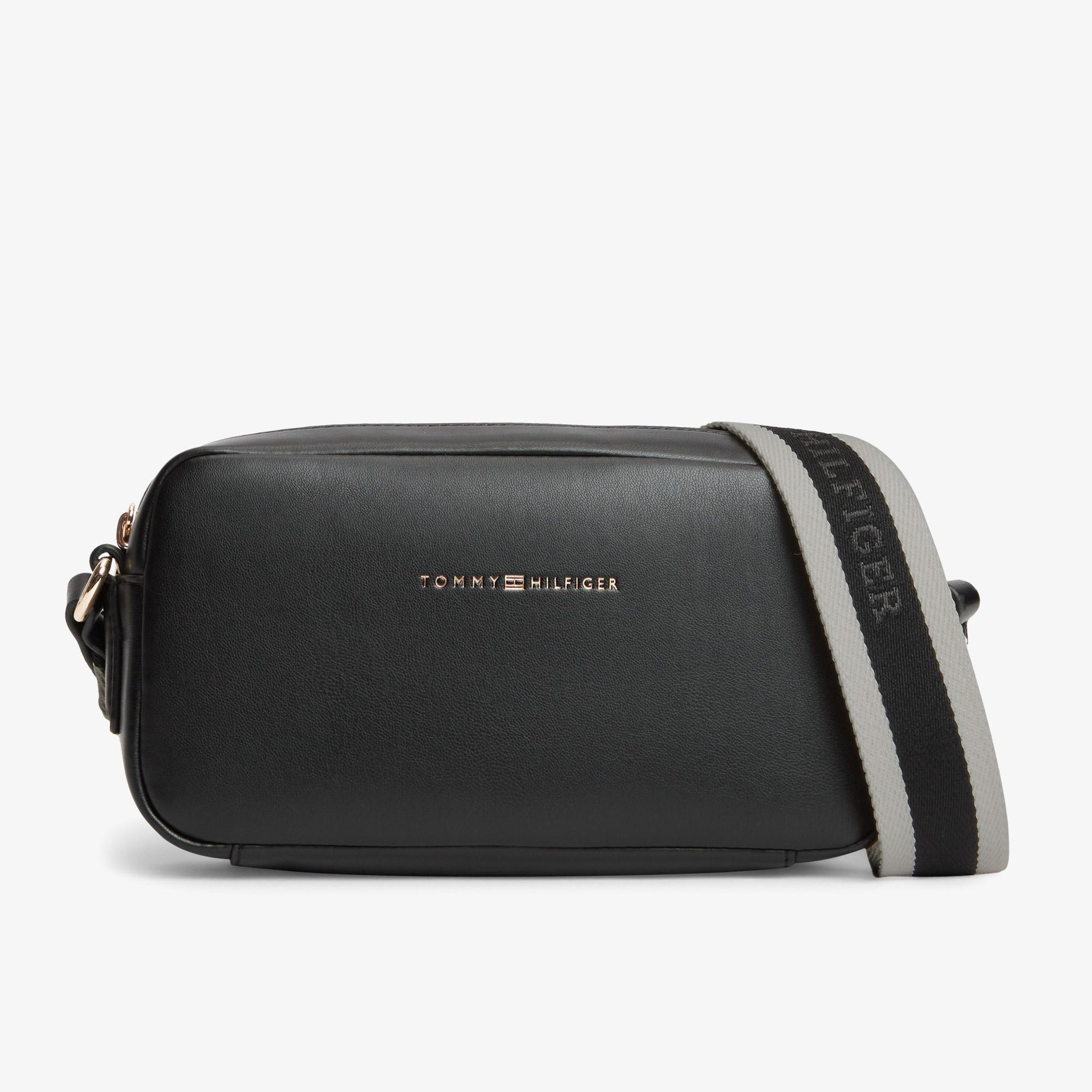 Tommy Hilfiger Essential Kadın Siyah Çapraz Çanta