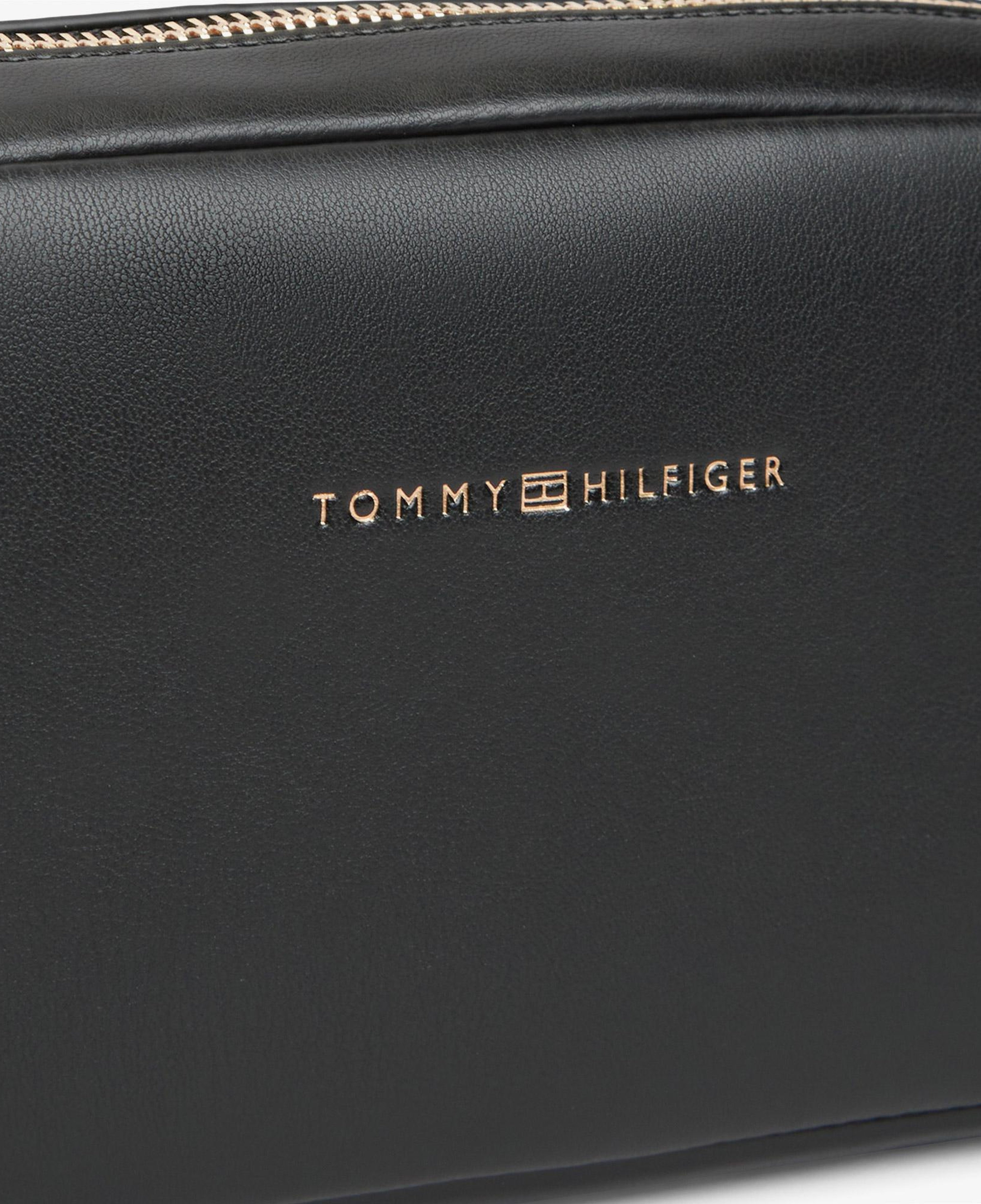 Tommy Hilfiger Essential Kadın Siyah Çapraz Çanta