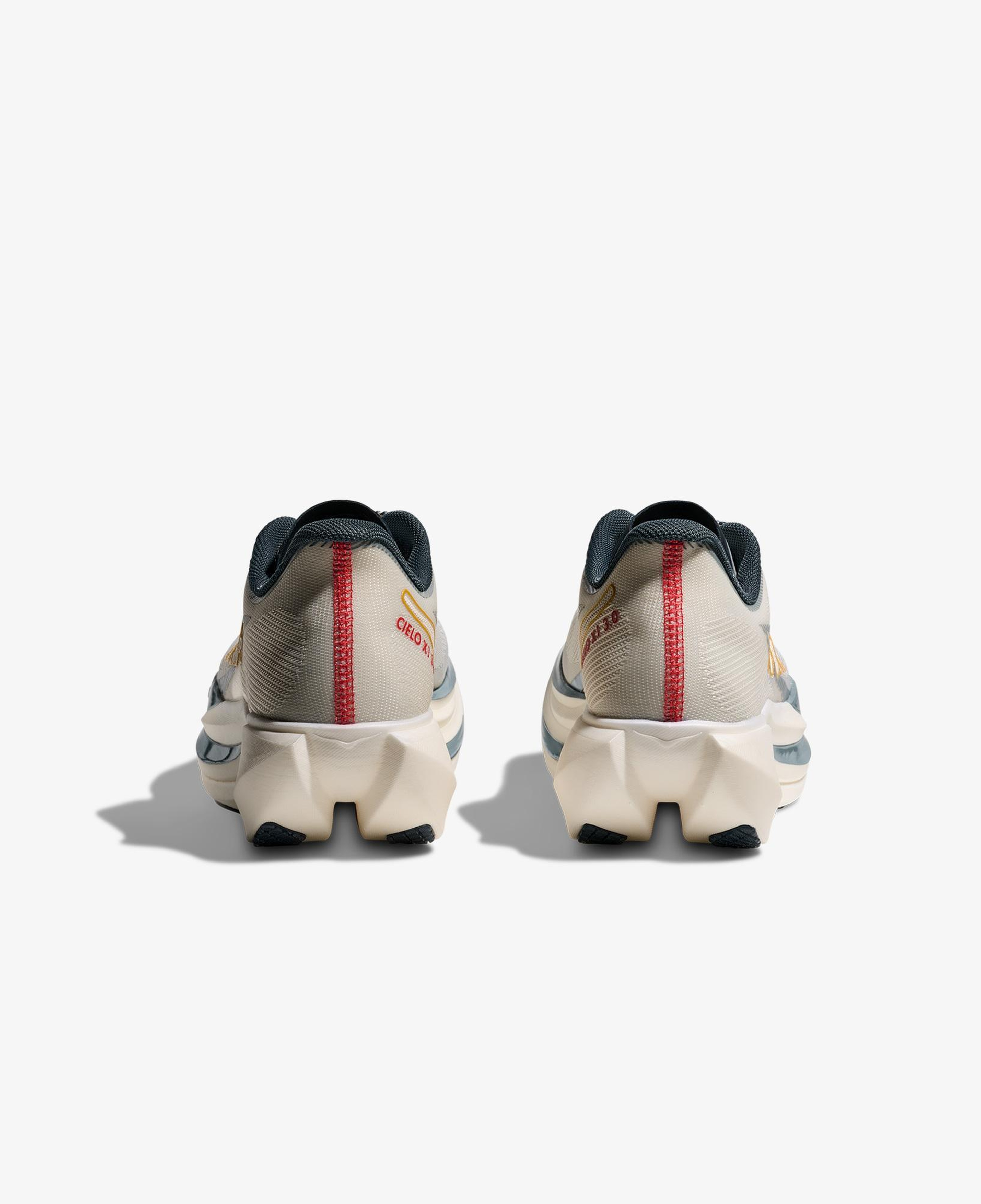Hoka Cielo X1 3.0 Unisex Krem Koşu Ayakkabısı