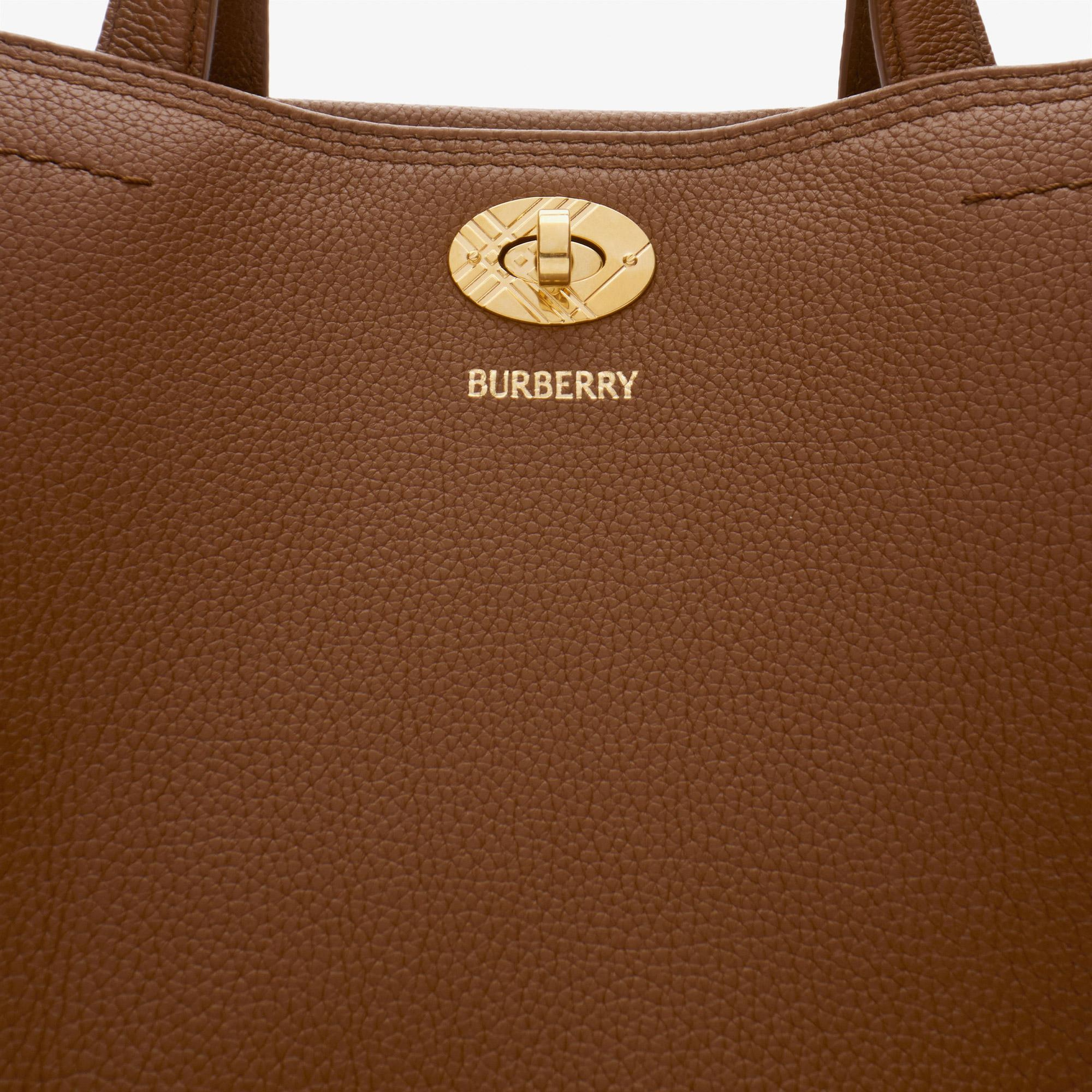 Burberry Cotswolds Check Kadın Kahverengi Omuz Çantası