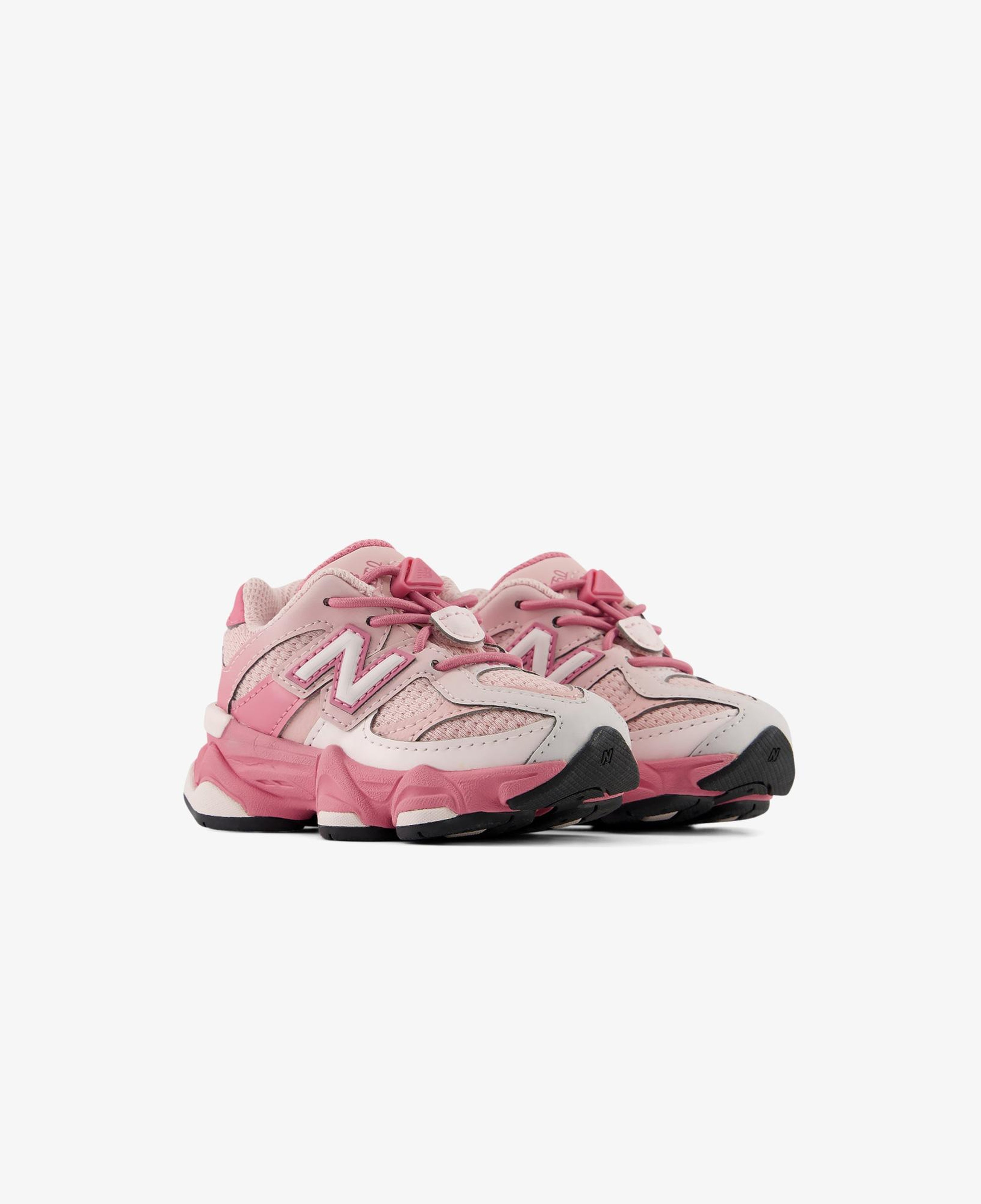 New Balance 9060 Çocuk Pembe Spor Ayakkabı
