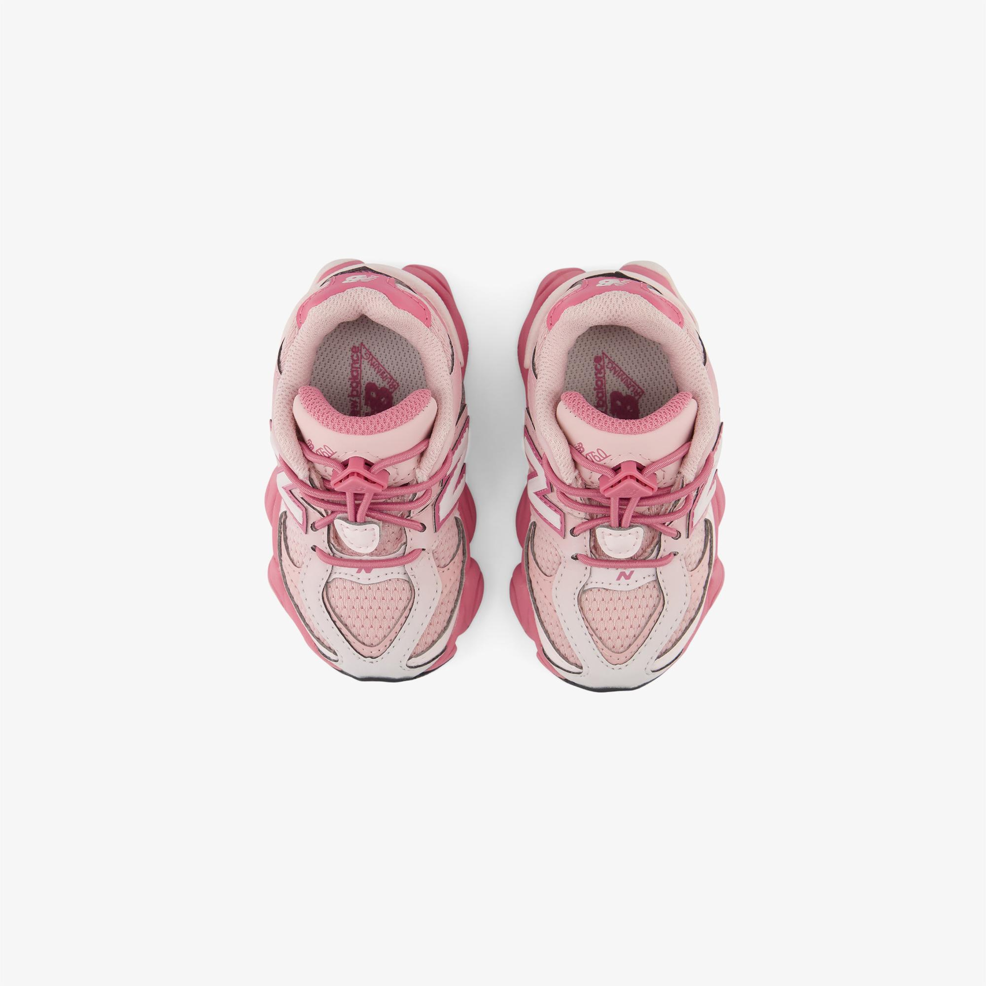 New Balance 9060 Çocuk Pembe Spor Ayakkabı
