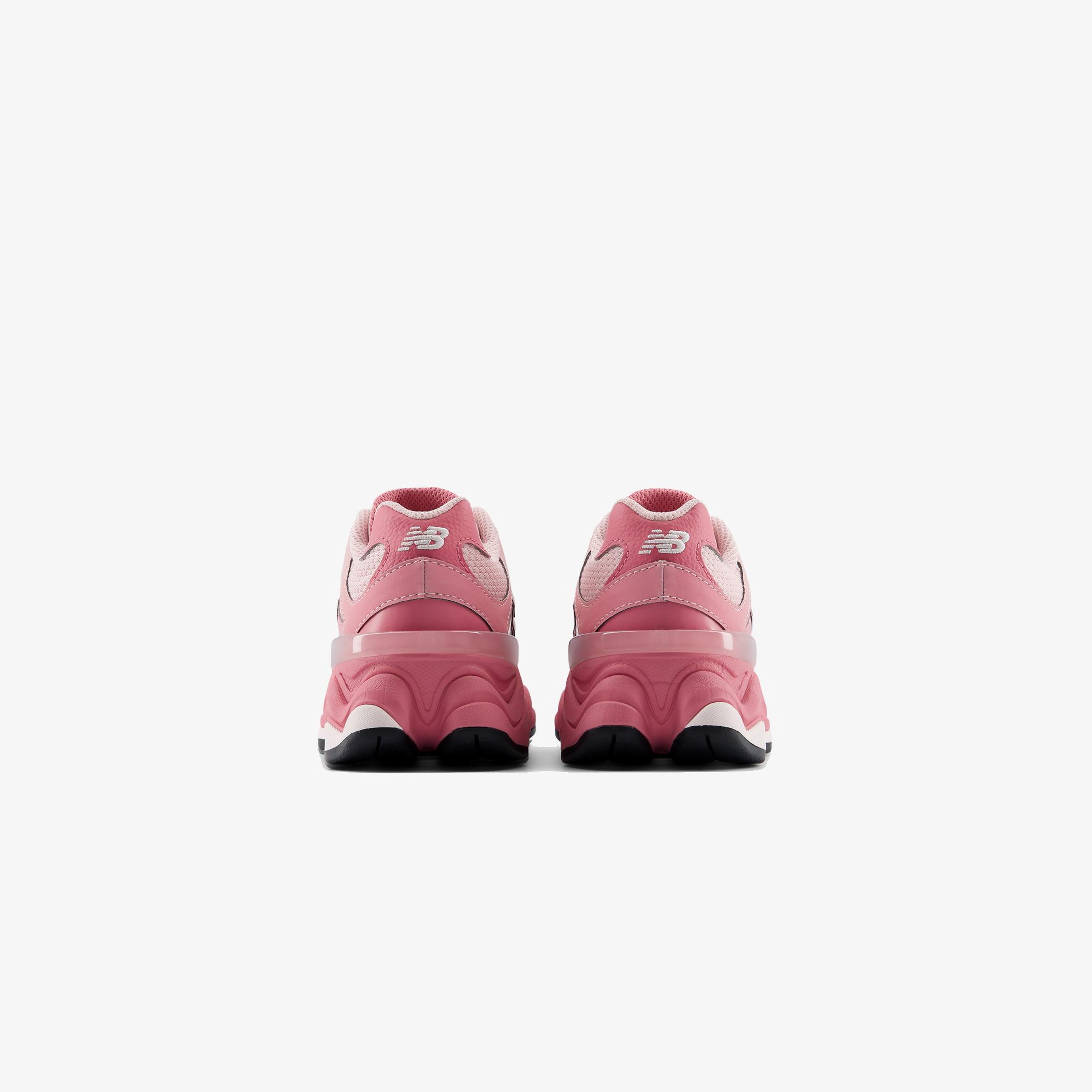 New Balance 9060 Çocuk Pembe Spor Ayakkabı