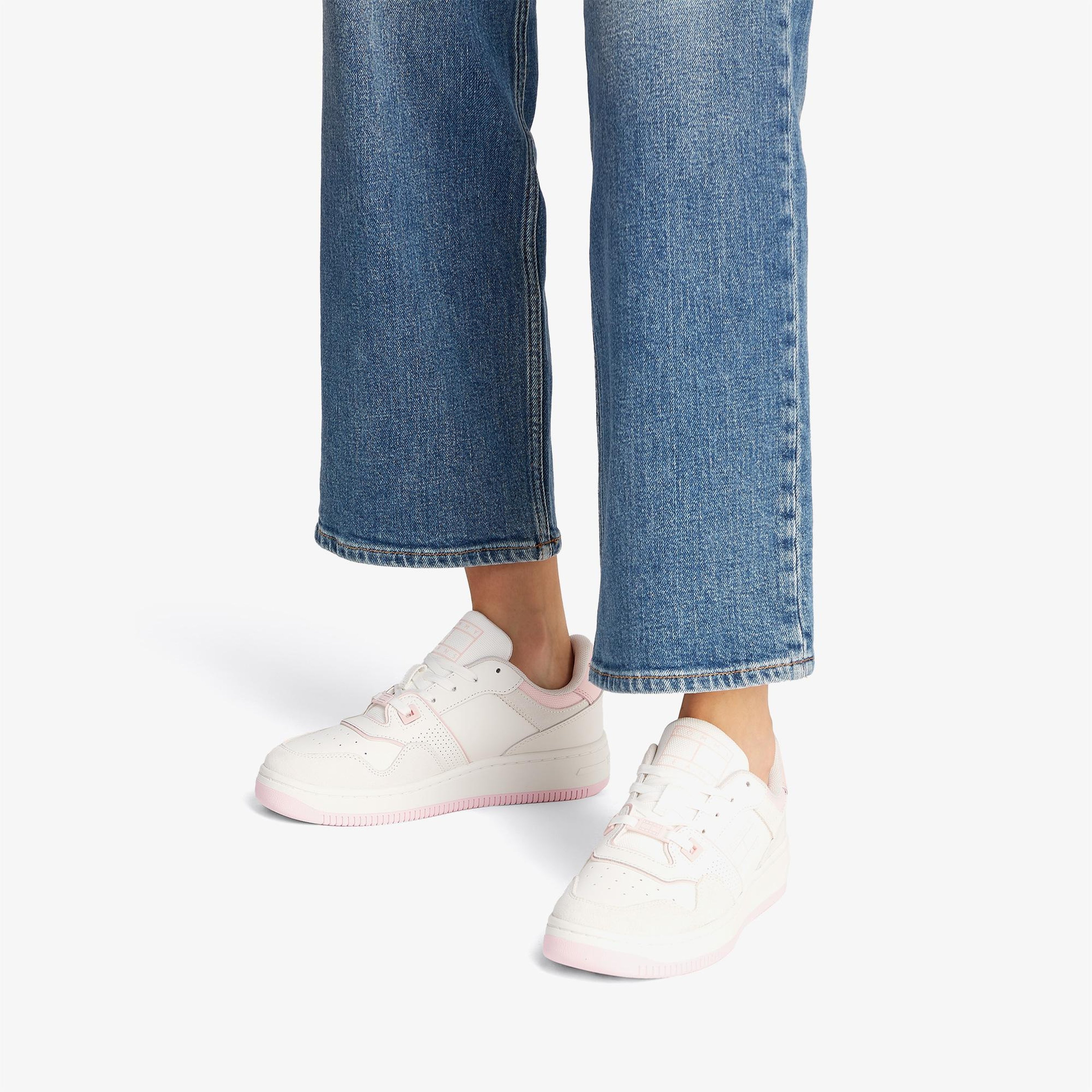 Tommy Hilfiger Retro Basket Washed Suede Kadın Pembe Sneaker