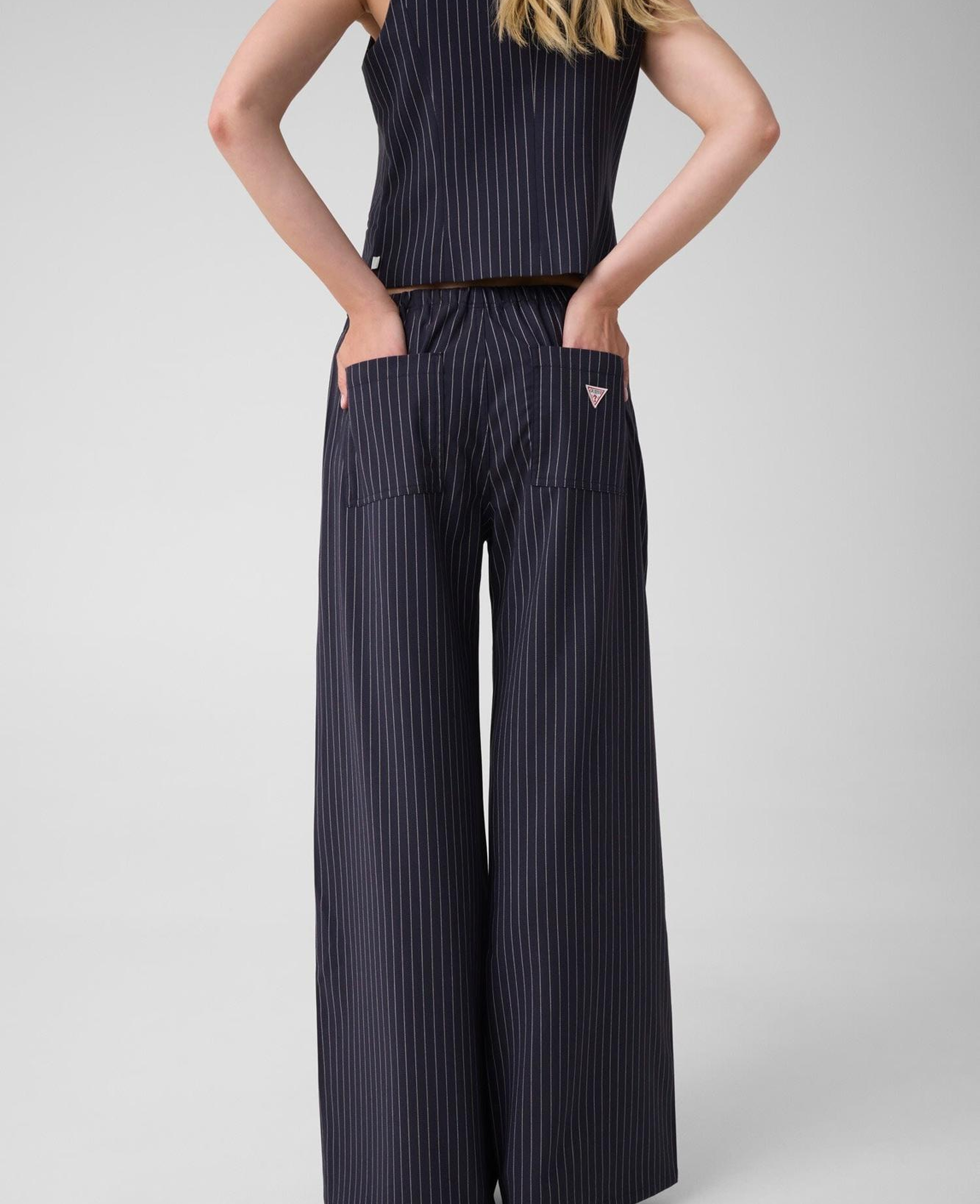 Guess Jeans Kadın Relaxed Fit Pantolon