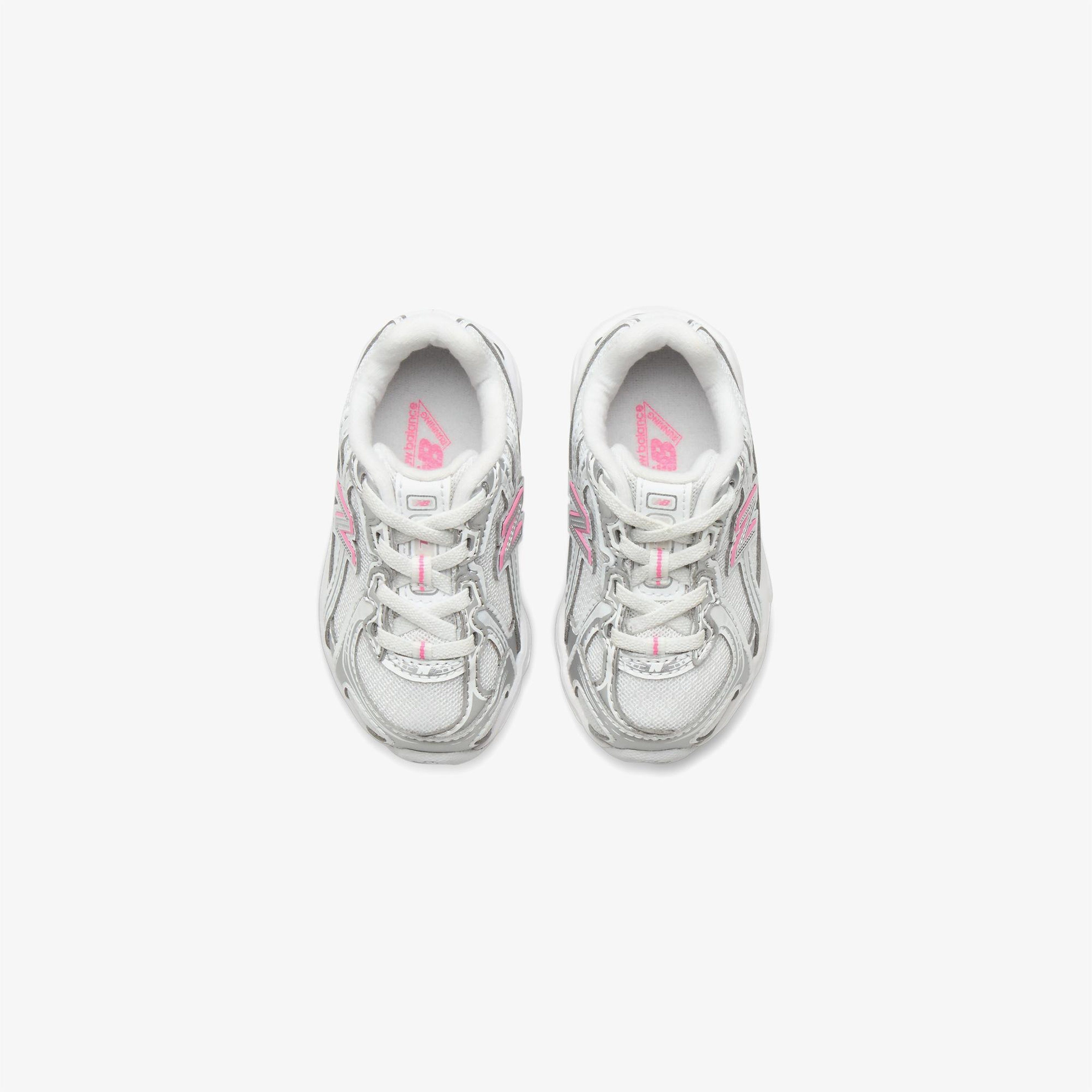 New Balance 740 Çocuk Gri Spor Ayakkabı