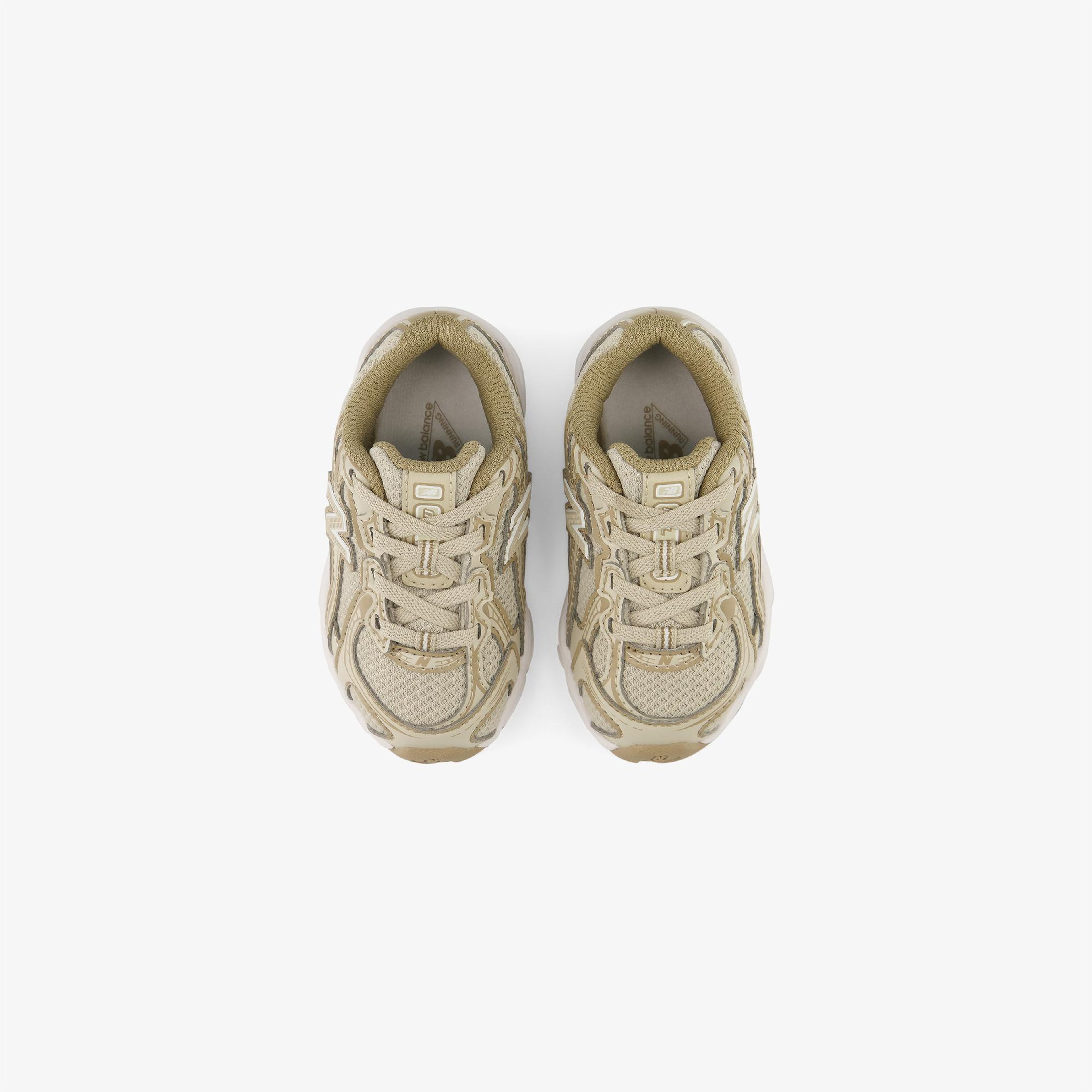 New Balance 740 Çocuk Gri Spor Ayakkabı