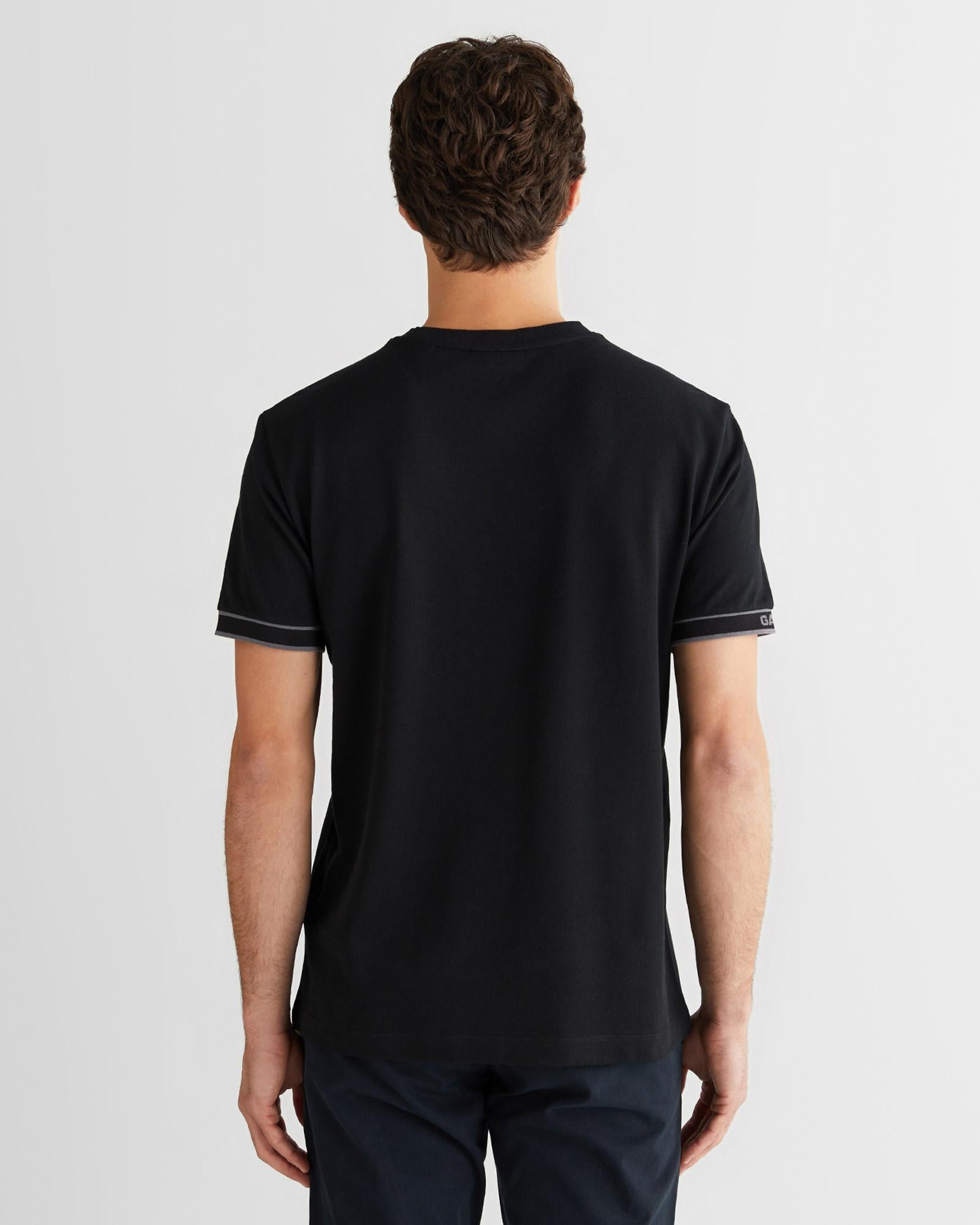GANT Erkek Siyah Regular Fit T-Shirt