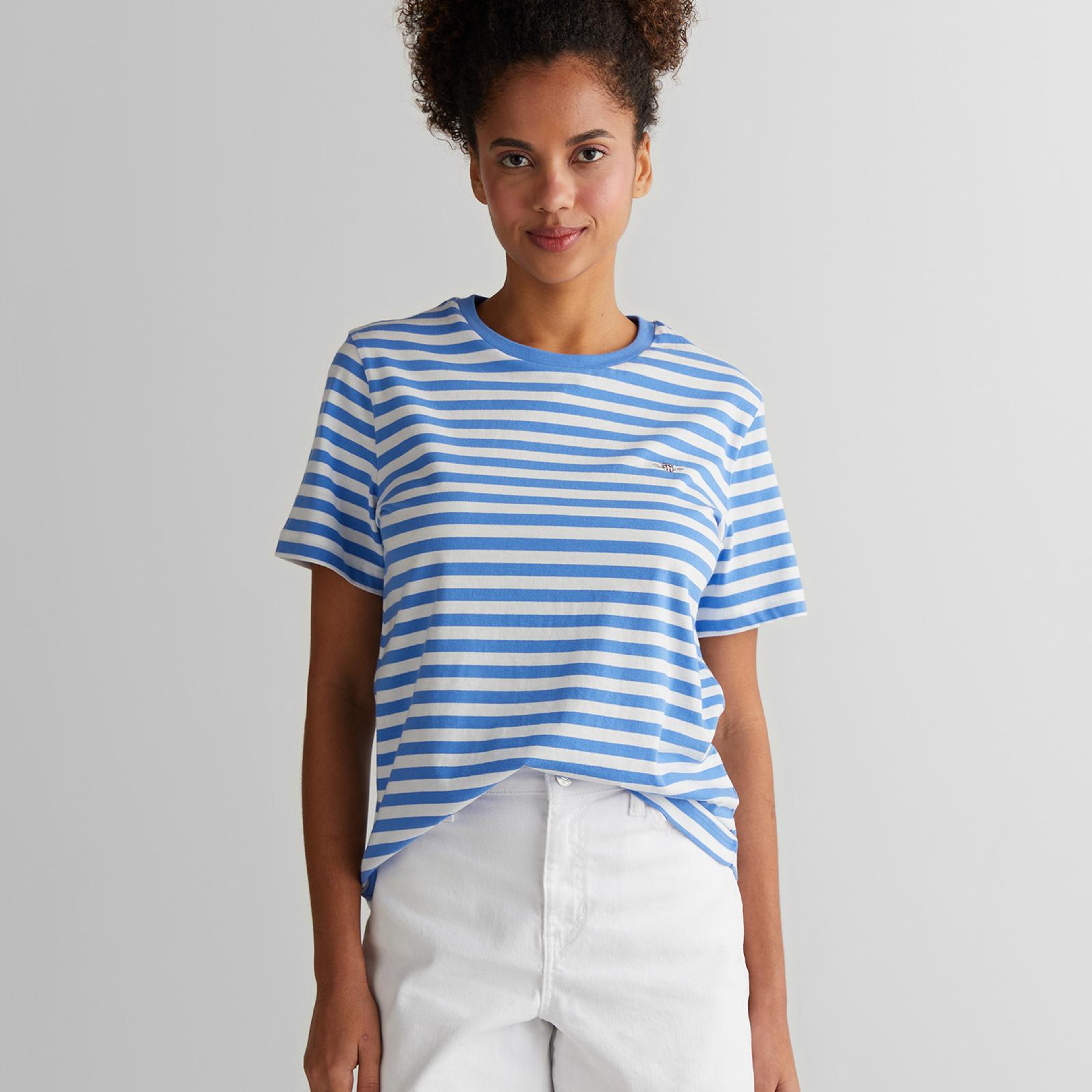 GANT Kadın Mavi Regular Fit Bisiklet Yaka Çizgili T-Shirt