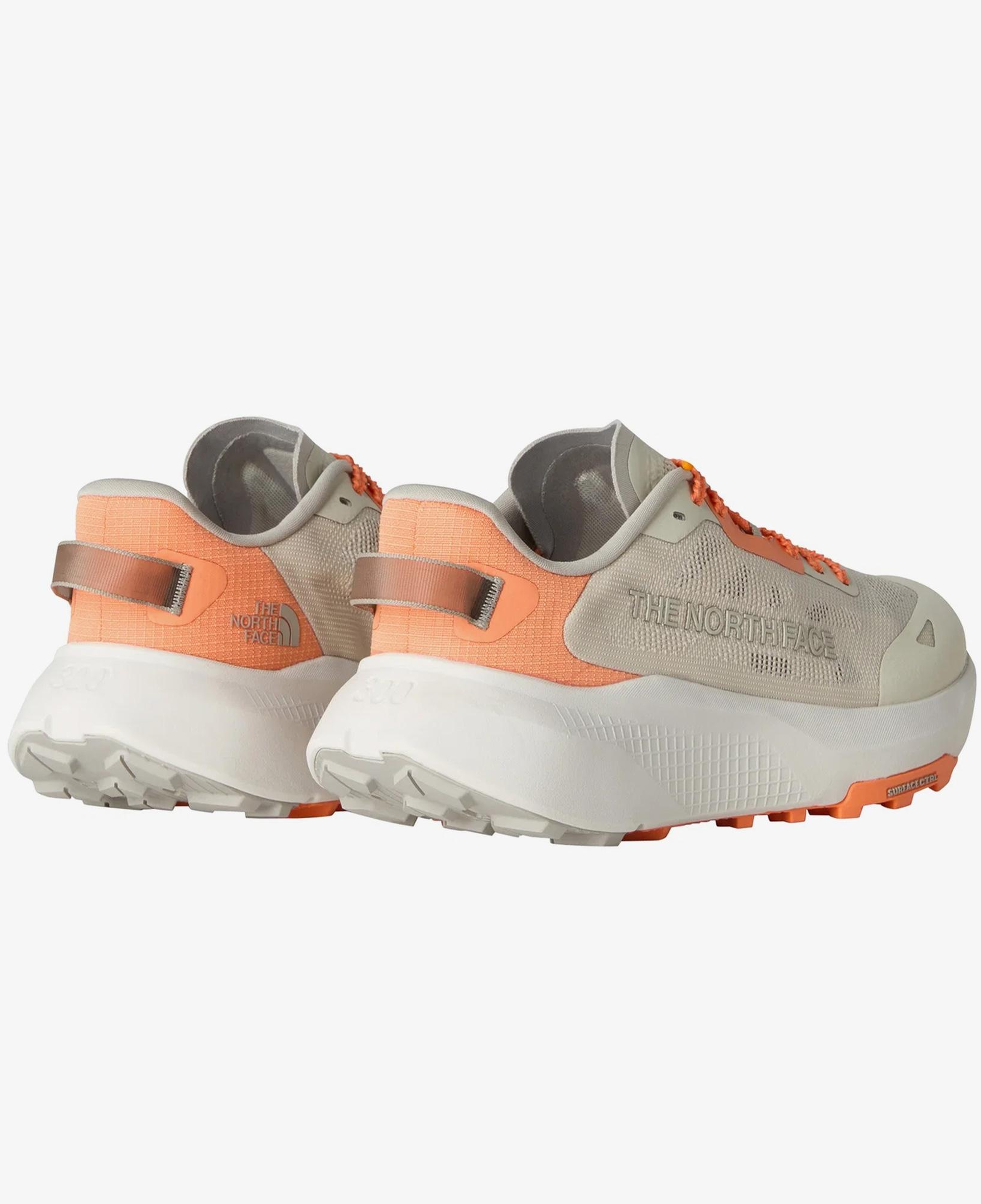 The North Face Altamesa 300 V1 Kadın Gri Koşu Ayakkabısı