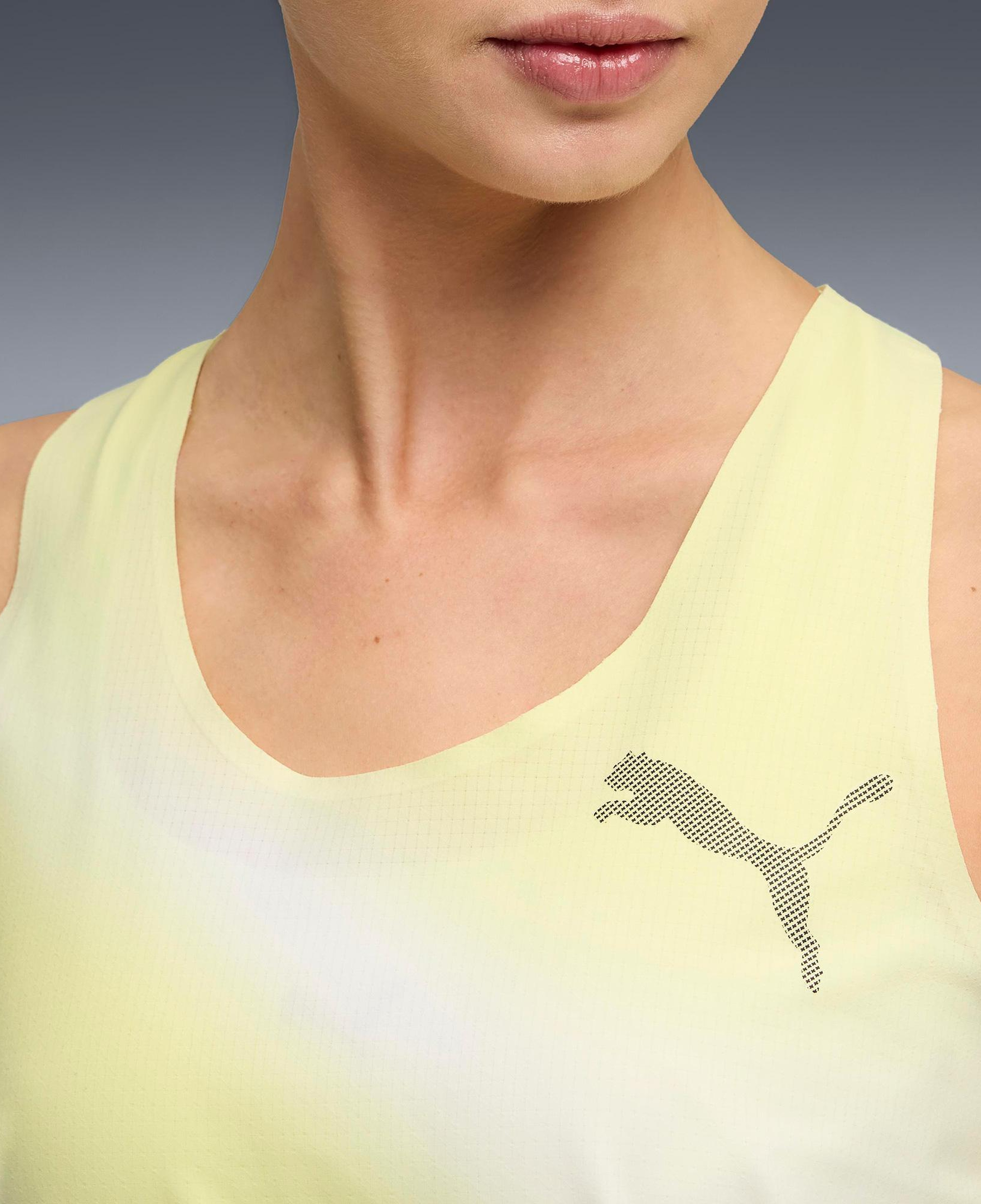 Puma Lightspd UGrphic Kadın Sarı Koşu Atlet