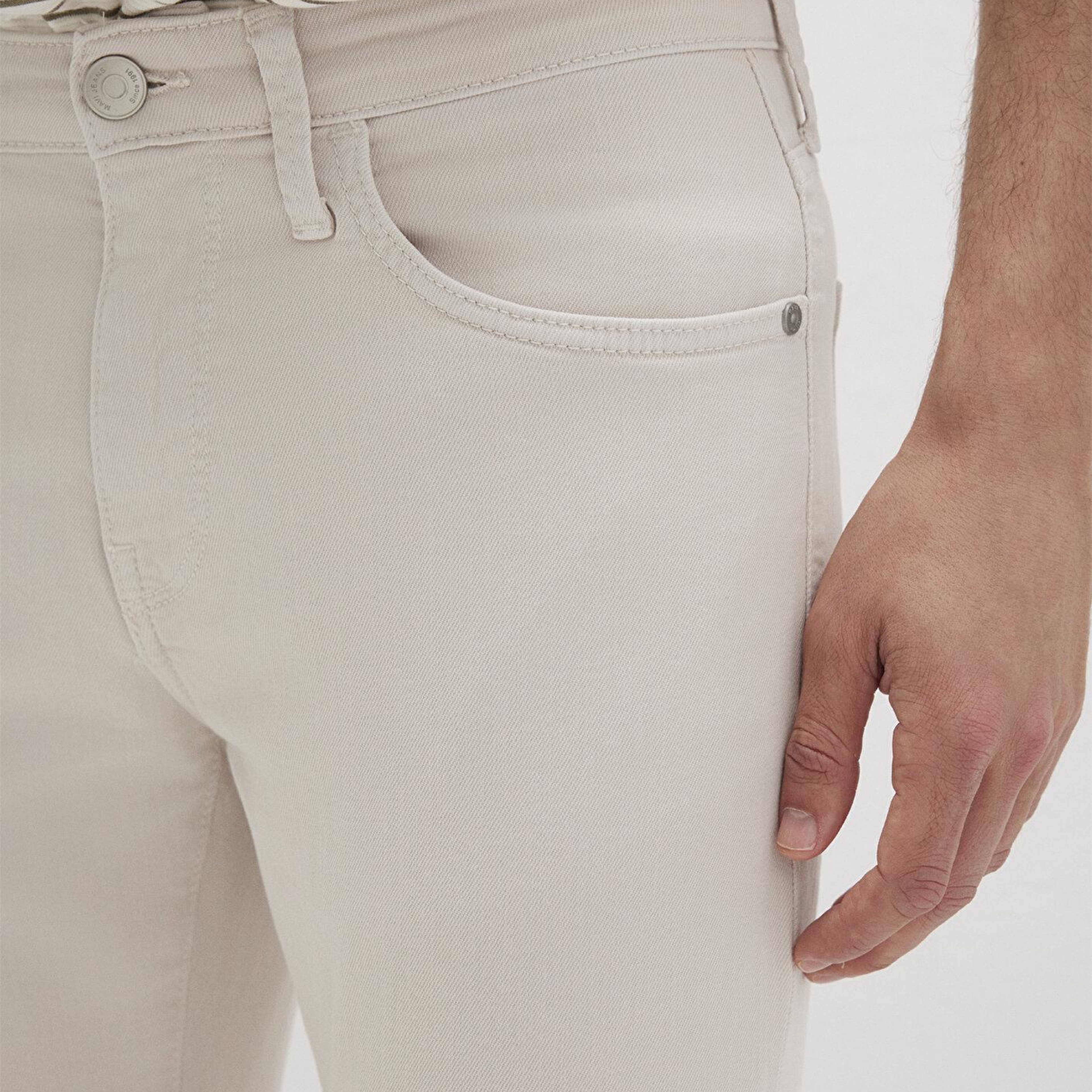 Mavi Jake Ekru Comfort Gabardin Pantolon 0042222763