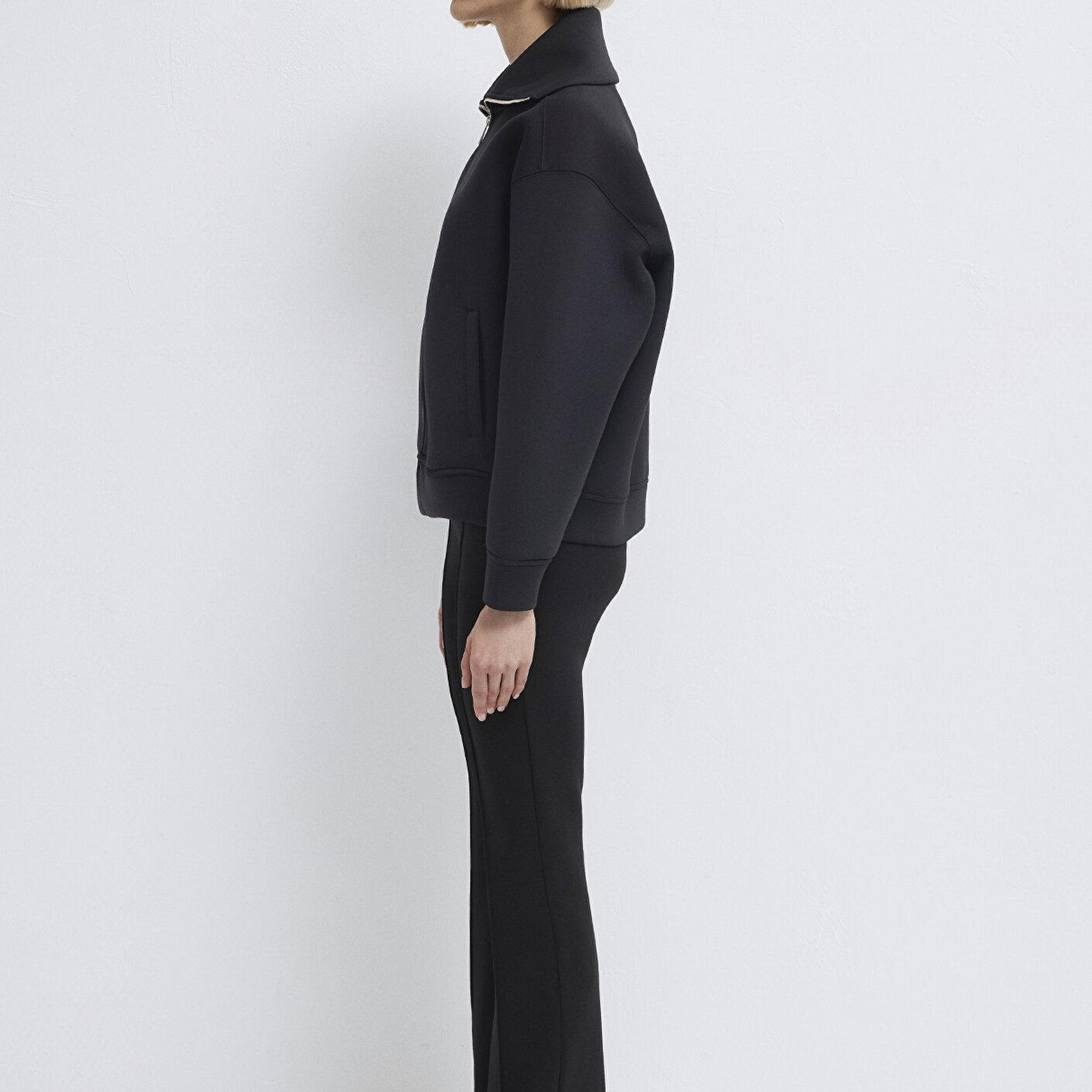 Mavi Sporty Lux Fermuarlı Siyah Sweatshirt 1S10295-900