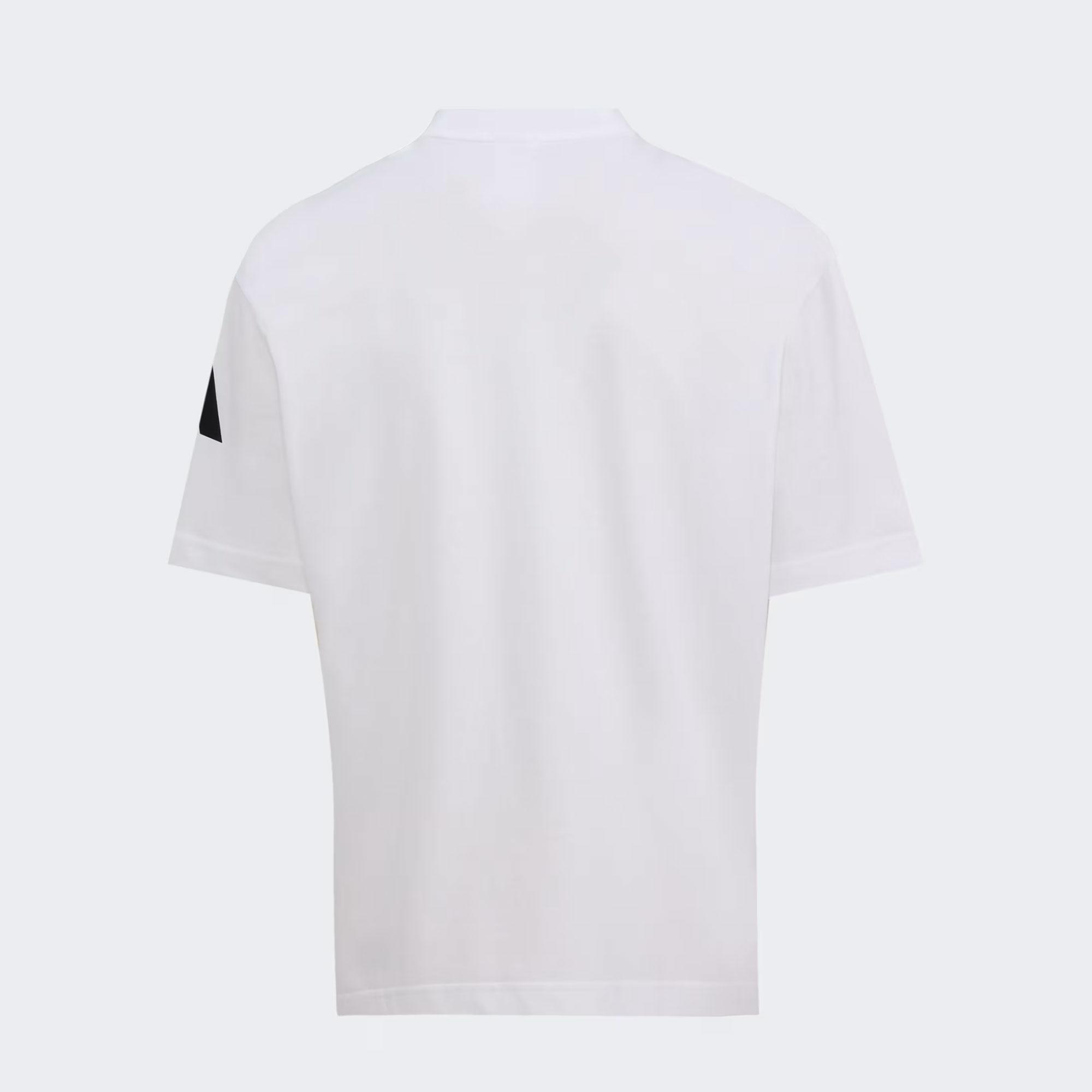 adidas Servisi Biz Yaparız Grafik Unisex Beyaz T-Shirt