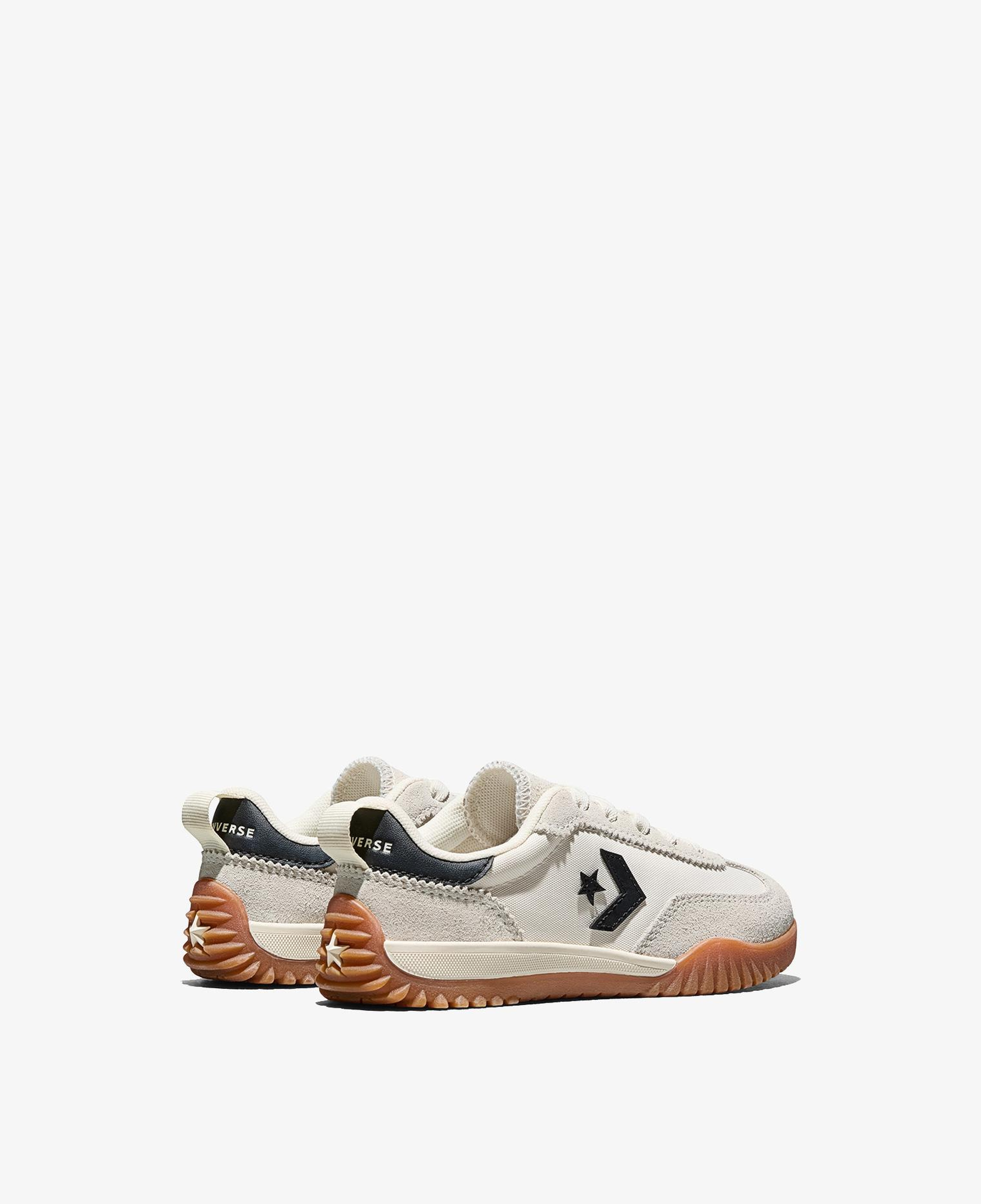 Converse Run Star Trainer Çocuk Krem Süet Sneaker