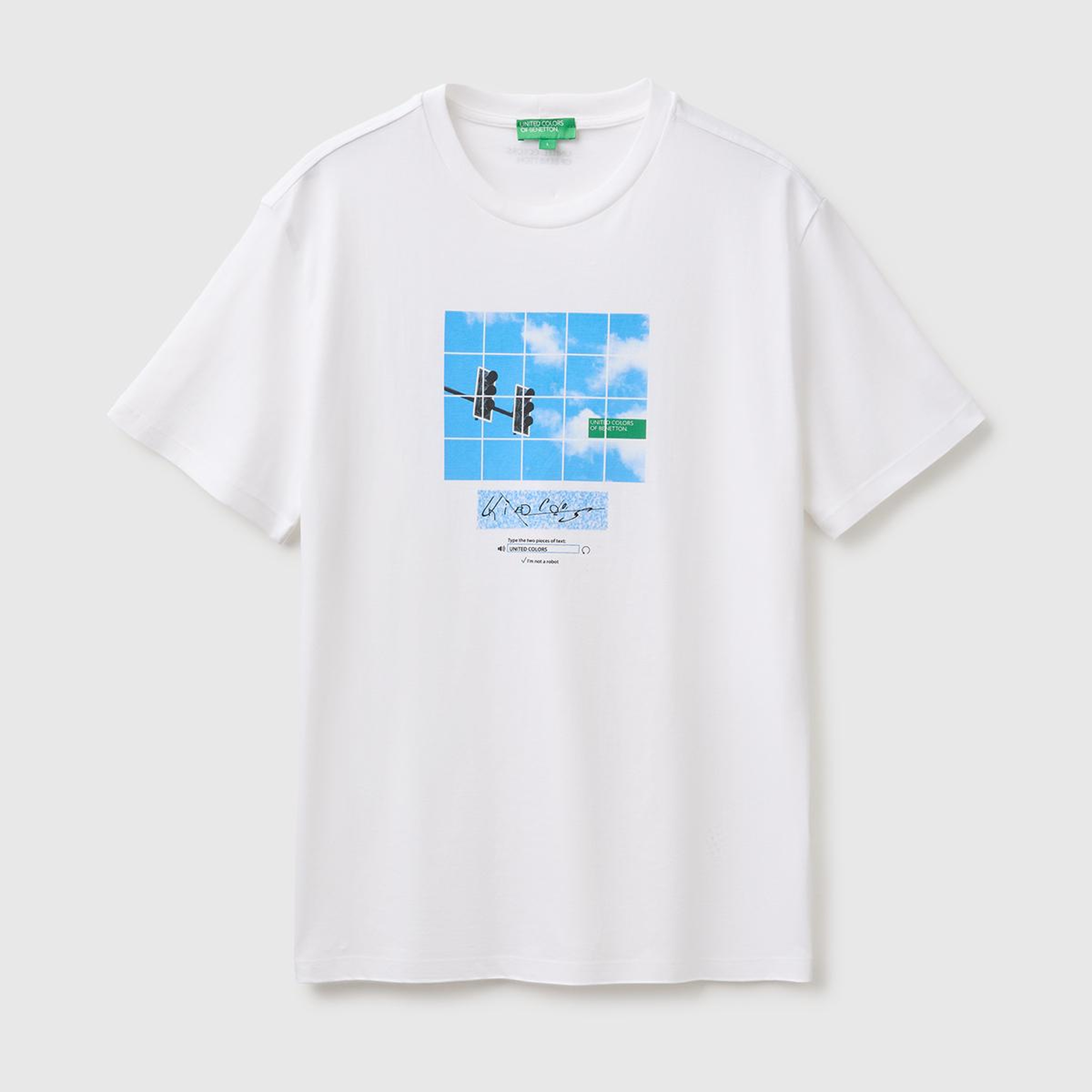 Erkek Beyaz %100 Pamuk Önü Logo Baskılı Regular Fit Kısa Kollu T-Shirt