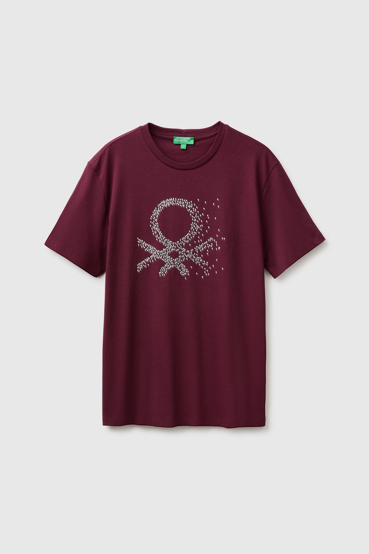 Erkek Mürdüm %100 Pamuk Önü Logo Baskılı Regular Fit Kısa Kollu T-Shirt