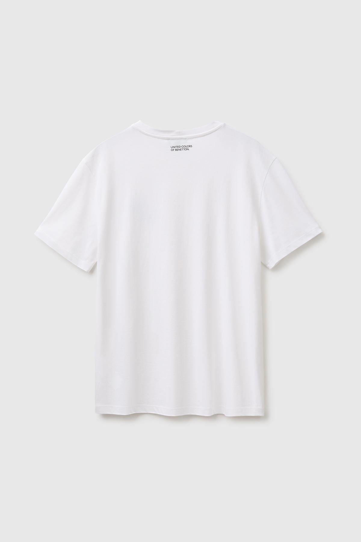 Erkek Beyaz Mix %100 Pamuk Önü Logo Baskılı Regular Fit Kısa Kollu T-Shirt