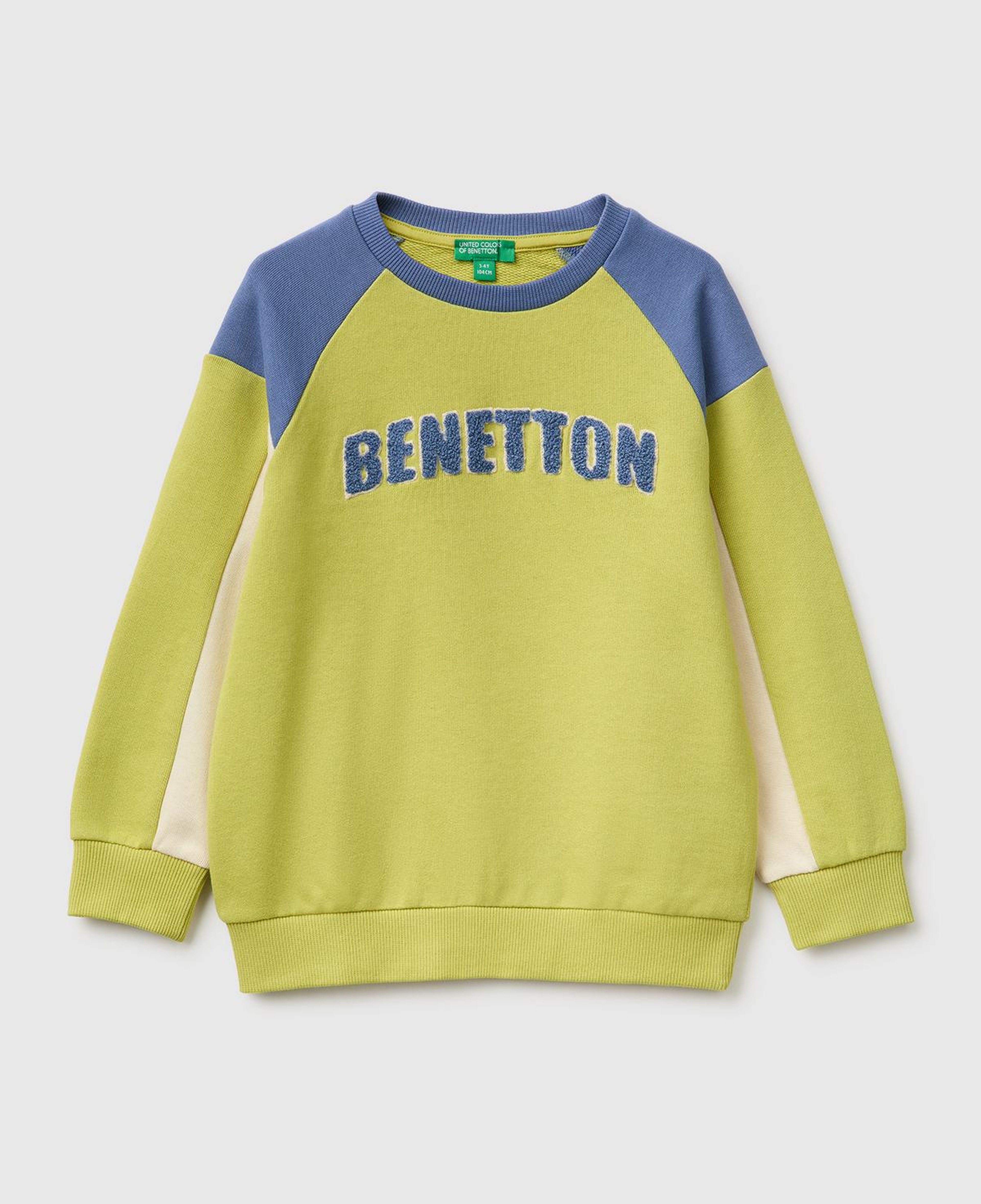Erkek Çocuk Fıstık Yeşili Önü İşlemeli Ribanalı Renk Bloklu Bisiklet Yaka Sweatshirt