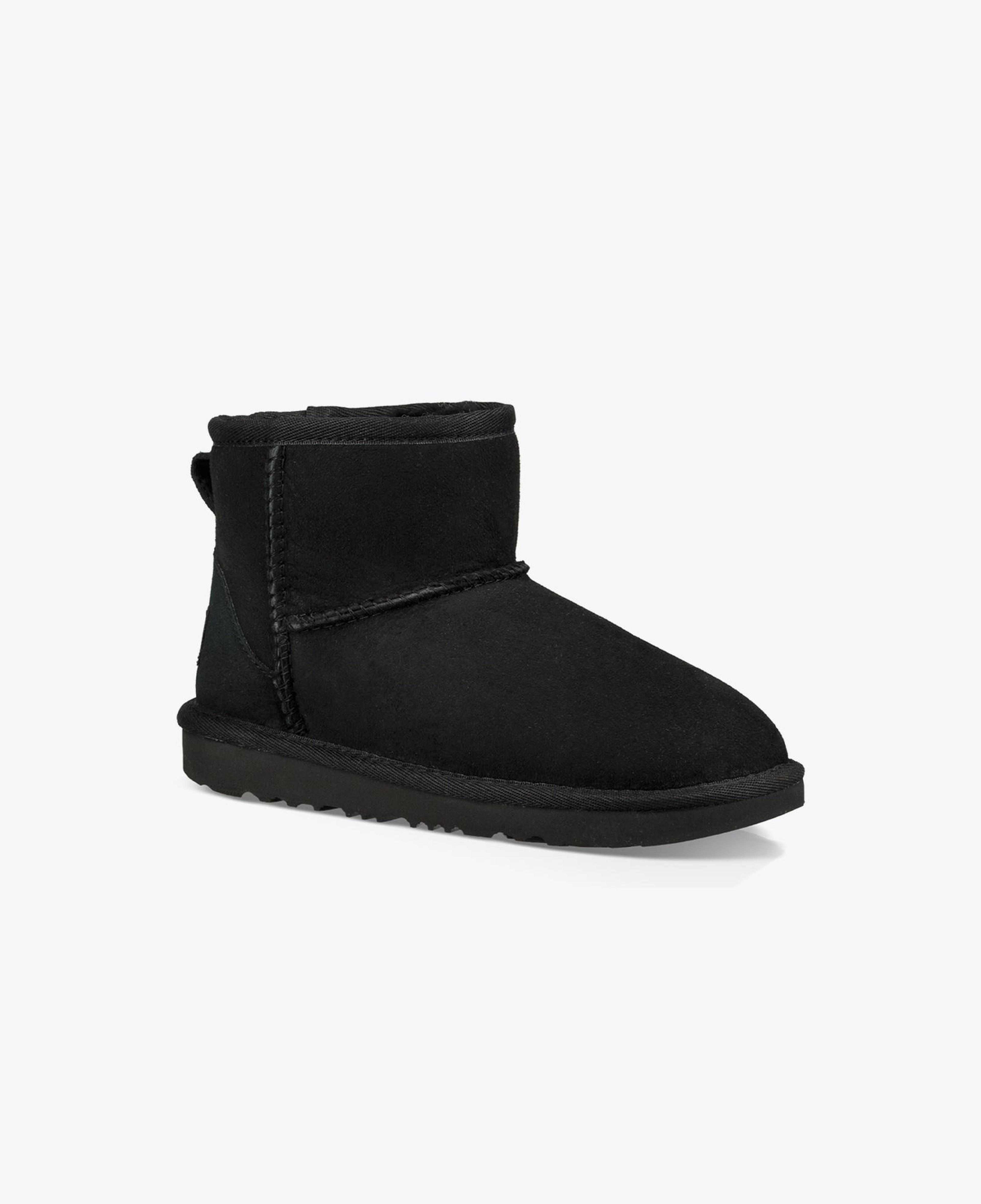 UGG Classic Mini II Çocuk Siyah Bot