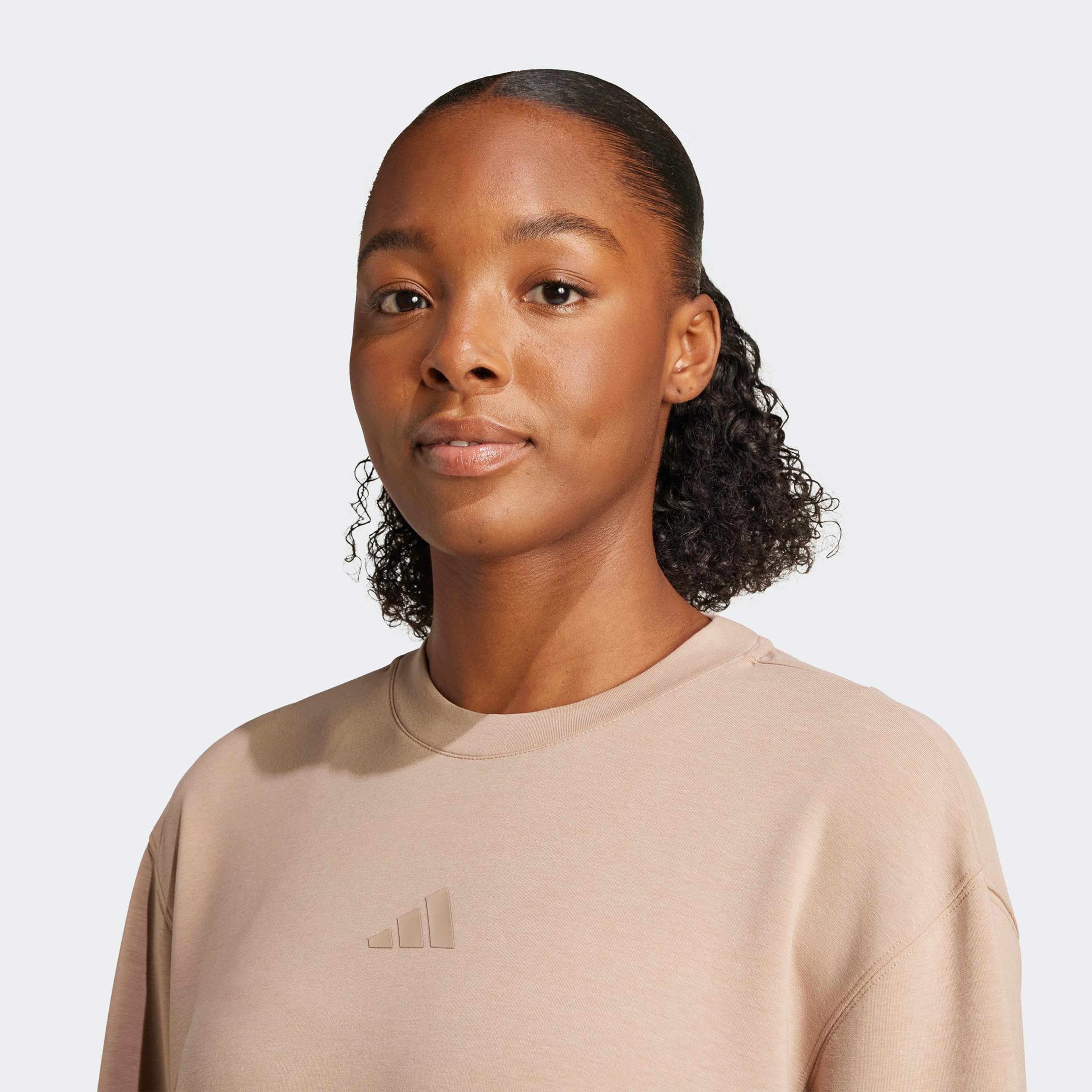 adidas DesignedForTraining WarmUp Crewneck Kadın Kahverengi Antrenman Sweatshirt
