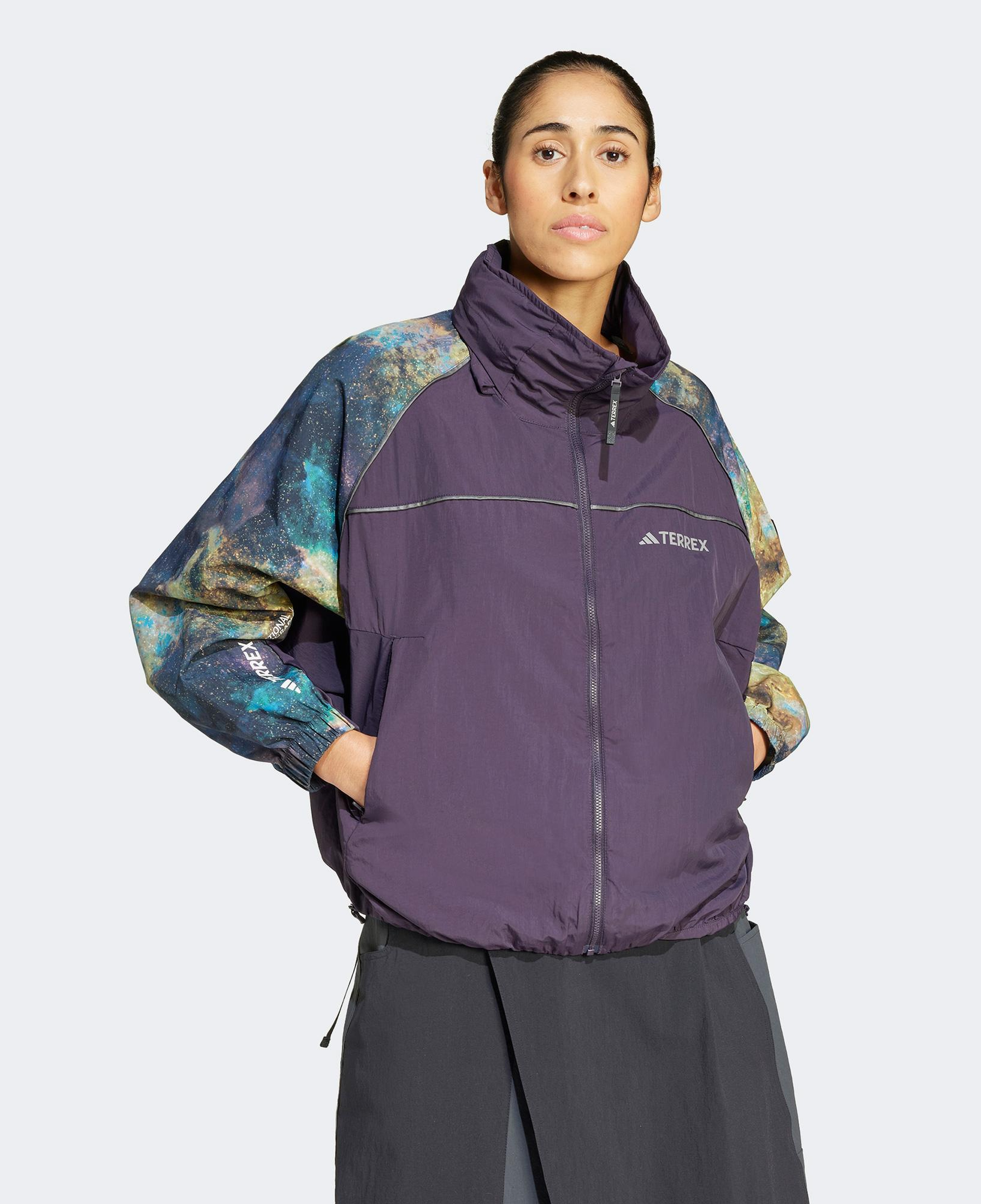 adidas Nat Geo Wind.Rdy Kadın Mor Outdoor Ceket