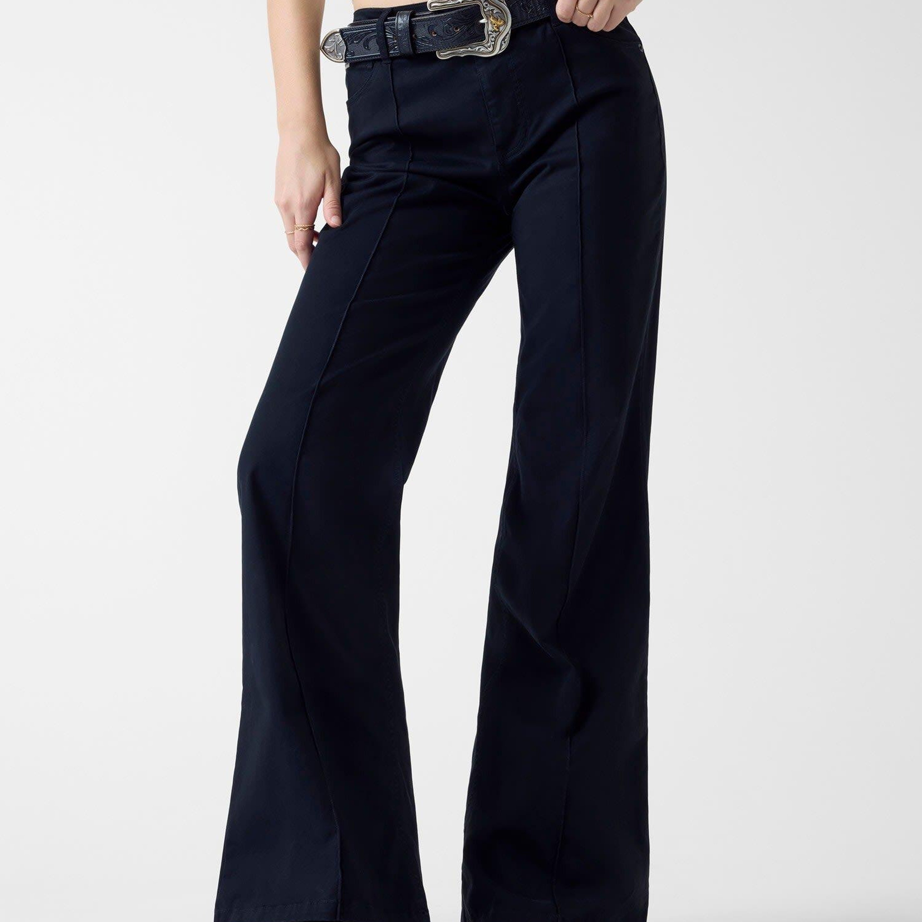 Guess Jeans Kadın Relaxed Fit Pantolon