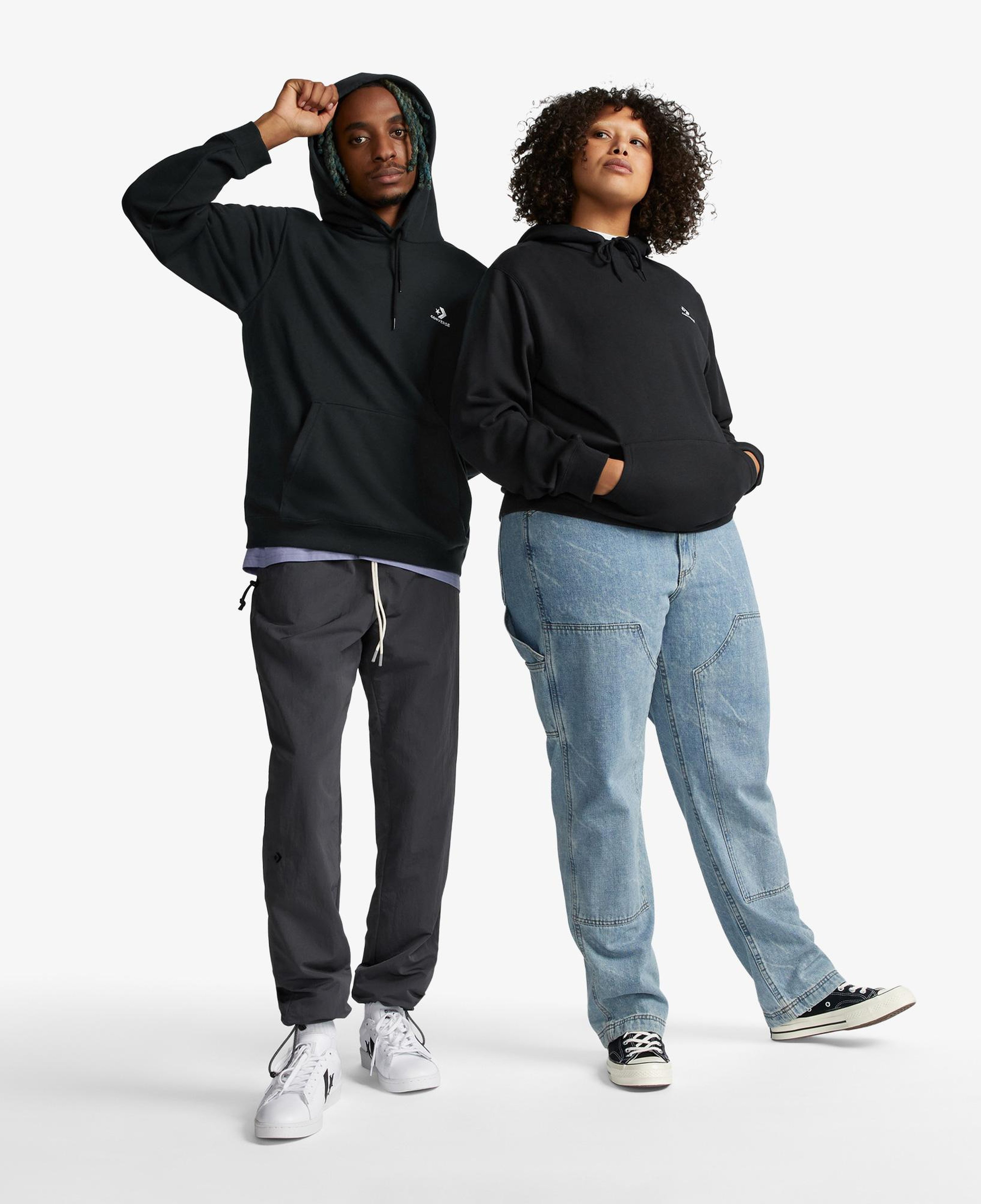 Converse Go-To Unisex Kapüşonlu Siyah Hoodie