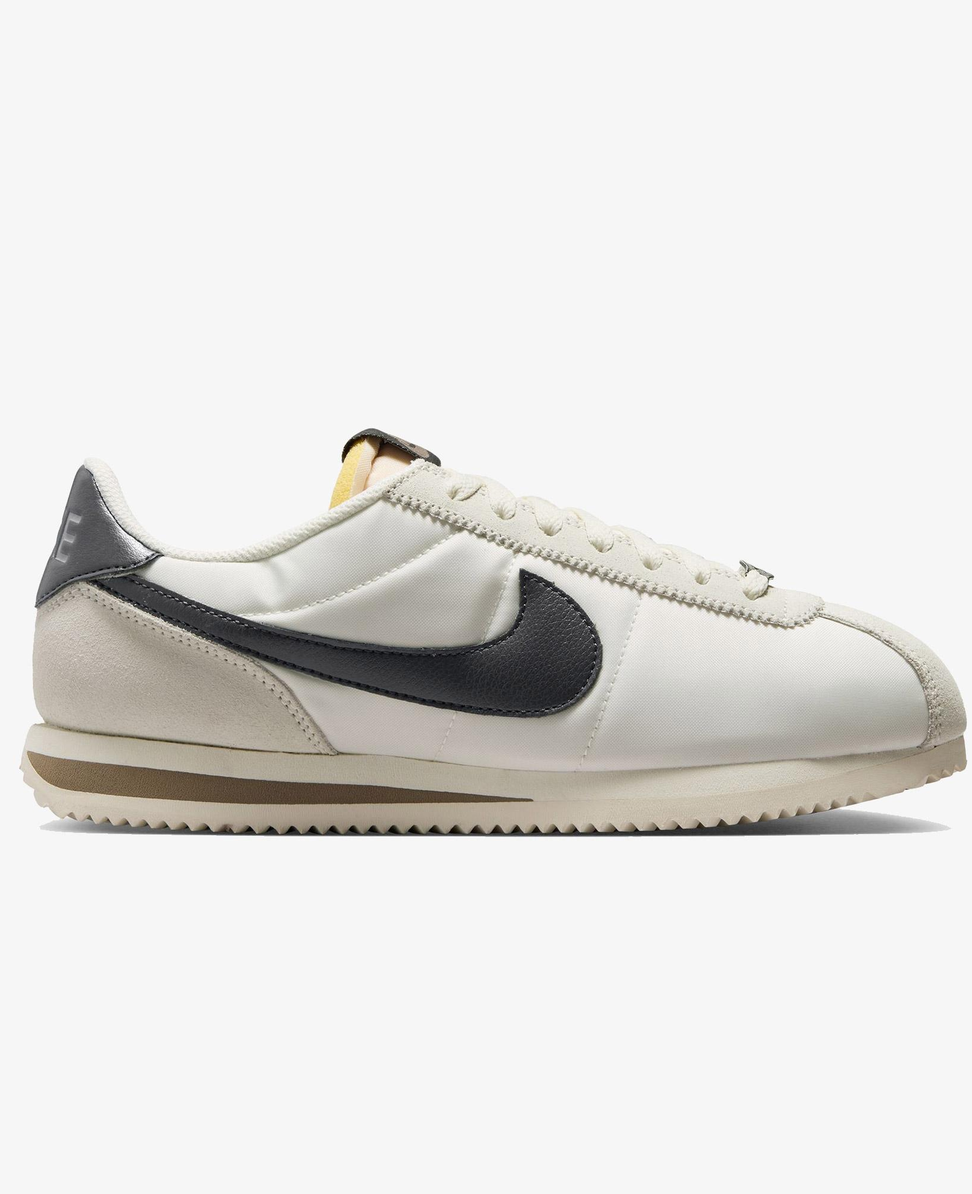 Nike Cortez Kadın Krem Rengi Spor Ayakkabı