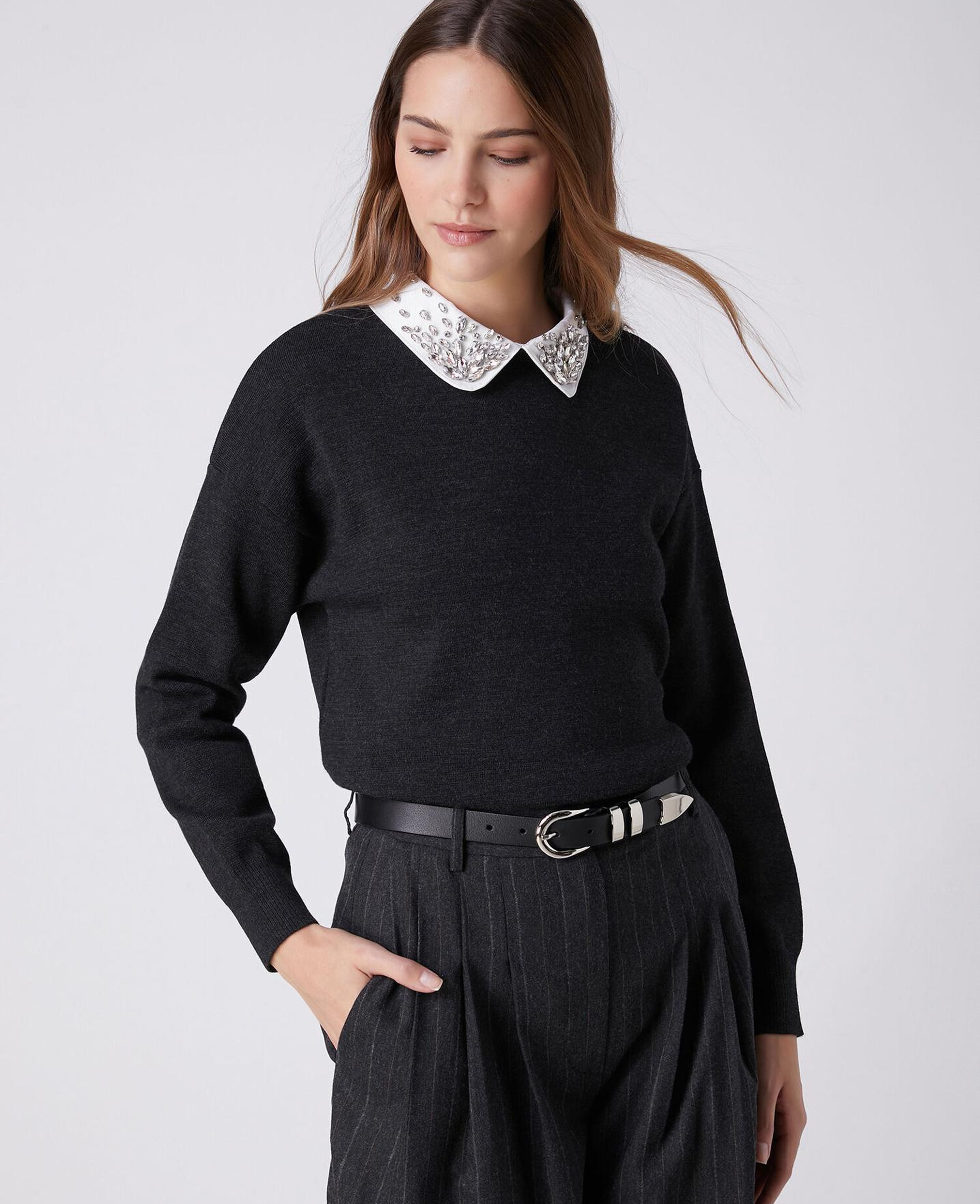Beymen Club Kadın Antrasit Taşlı Gömlek Yaka Yün Kazak
