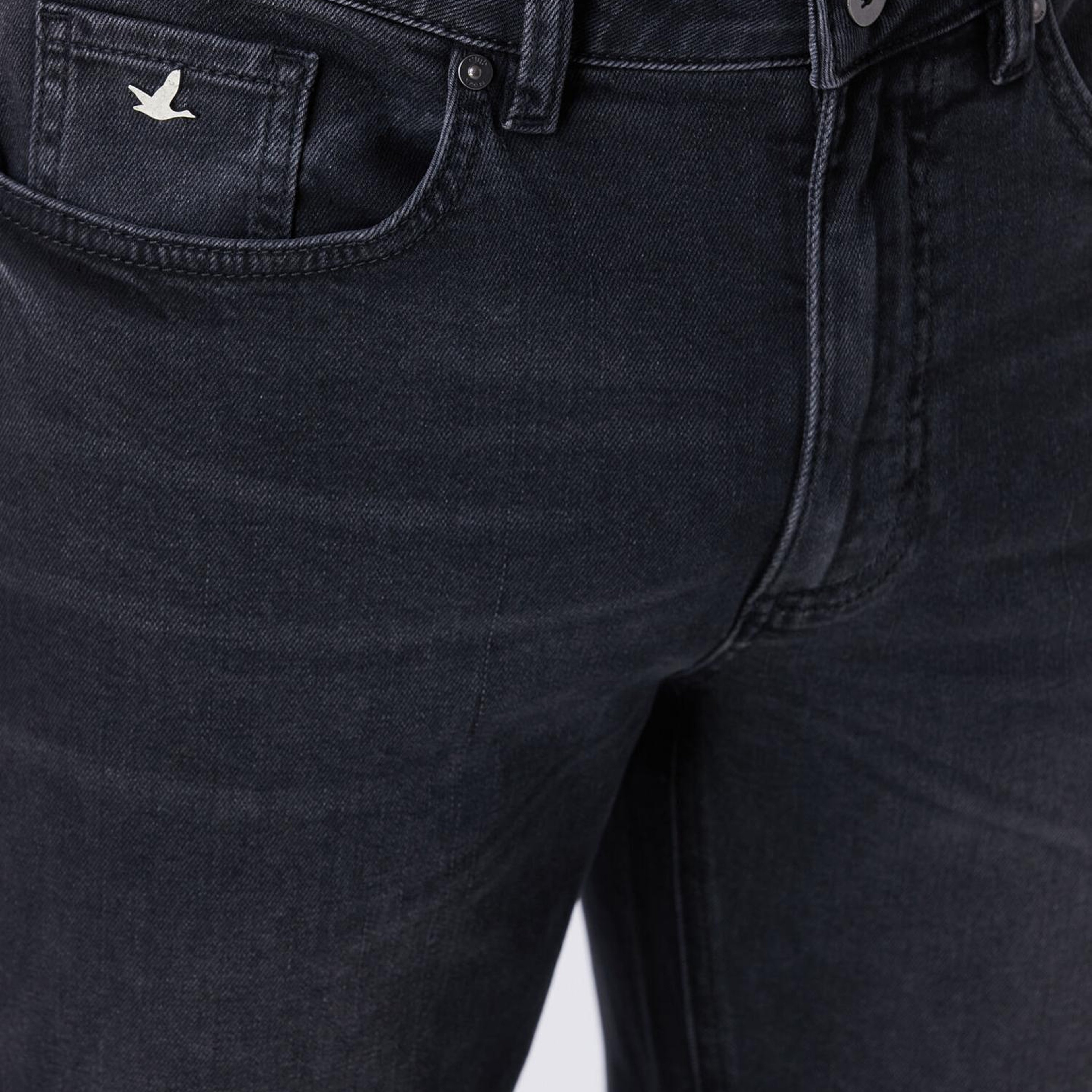 Beymen Club Erkek Slim Fit Koyu Yıkamalı Siyah Jean Pantolon