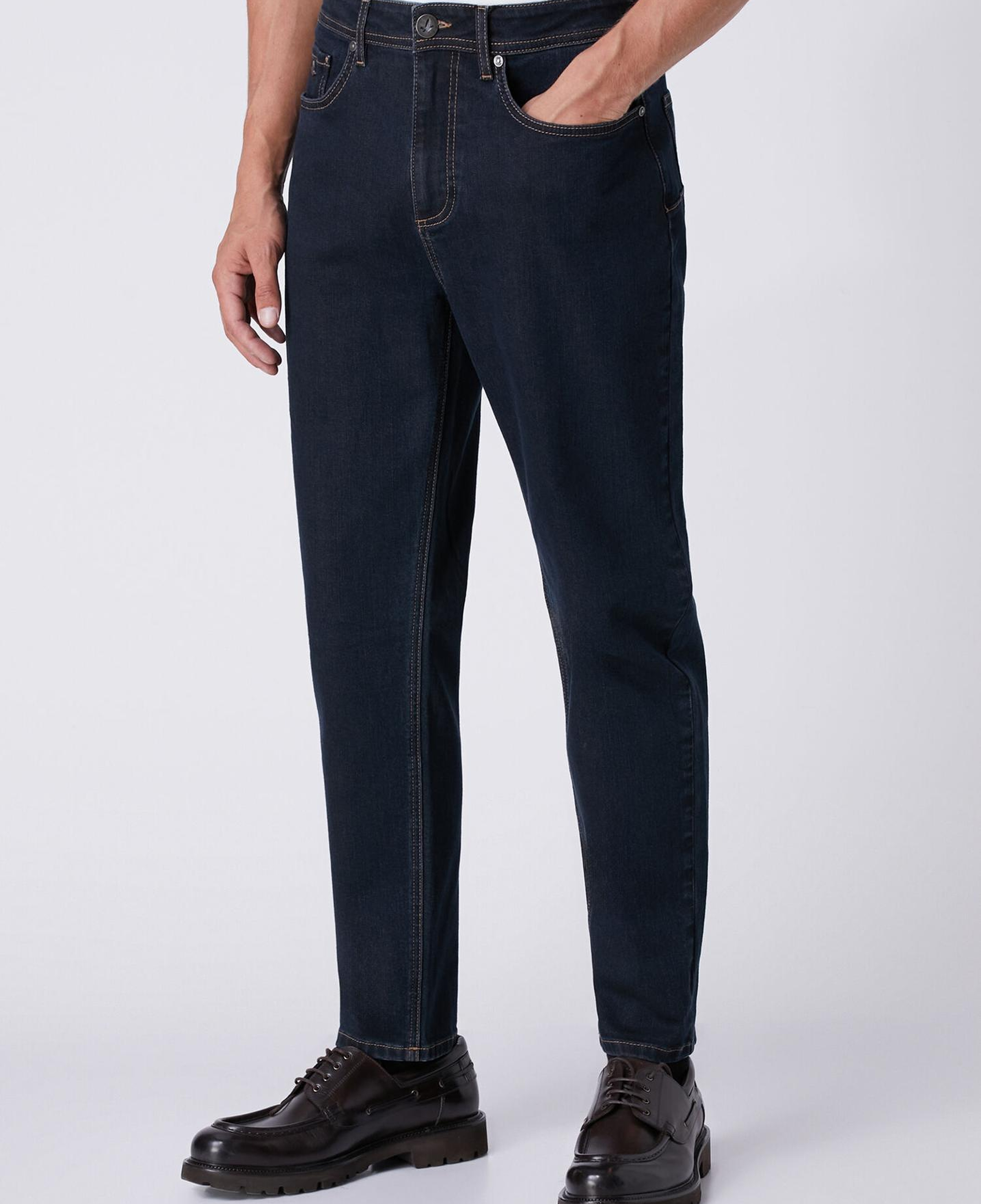 Beymen Club Erkek Slim Fit Koyu Yıkamalı Lacivert Jean Pantolon