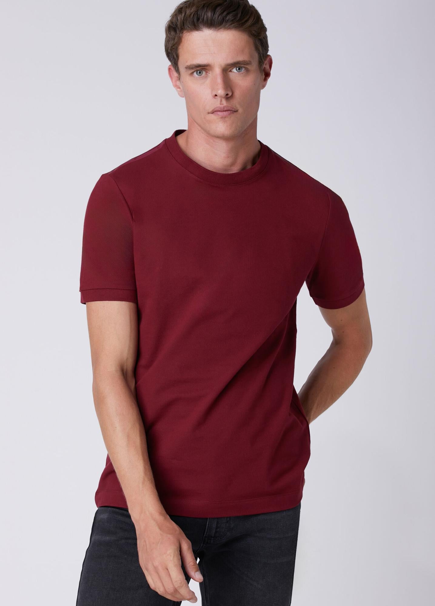 Beymen Club Erkek Basic Fit Vişne Omzu Kaz Fleksi Detay T-shirt