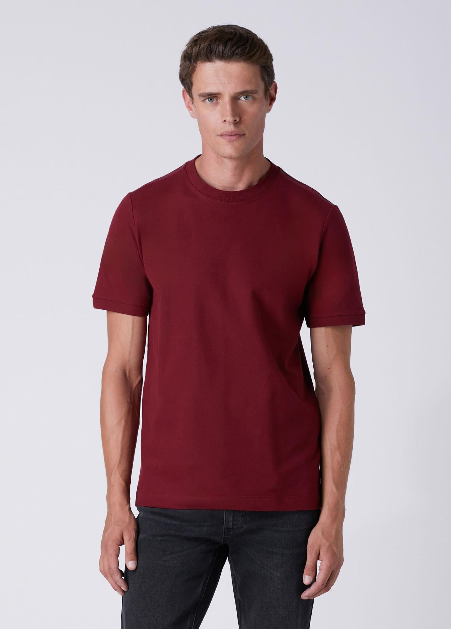 Beymen Club Erkek Basic Fit Vişne Omzu Kaz Fleksi Detay T-shirt