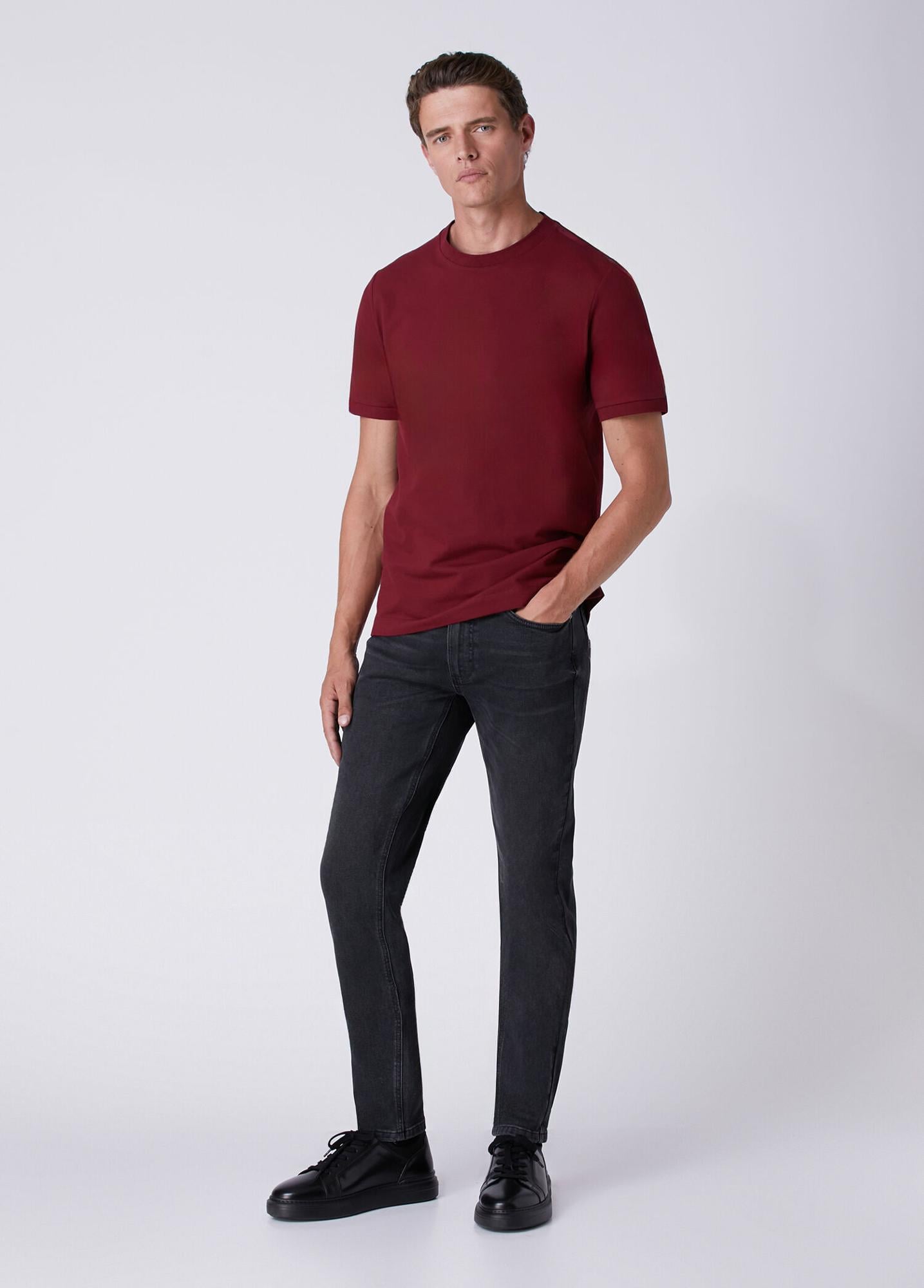 Beymen Club Erkek Basic Fit Vişne Omzu Kaz Fleksi Detay T-shirt